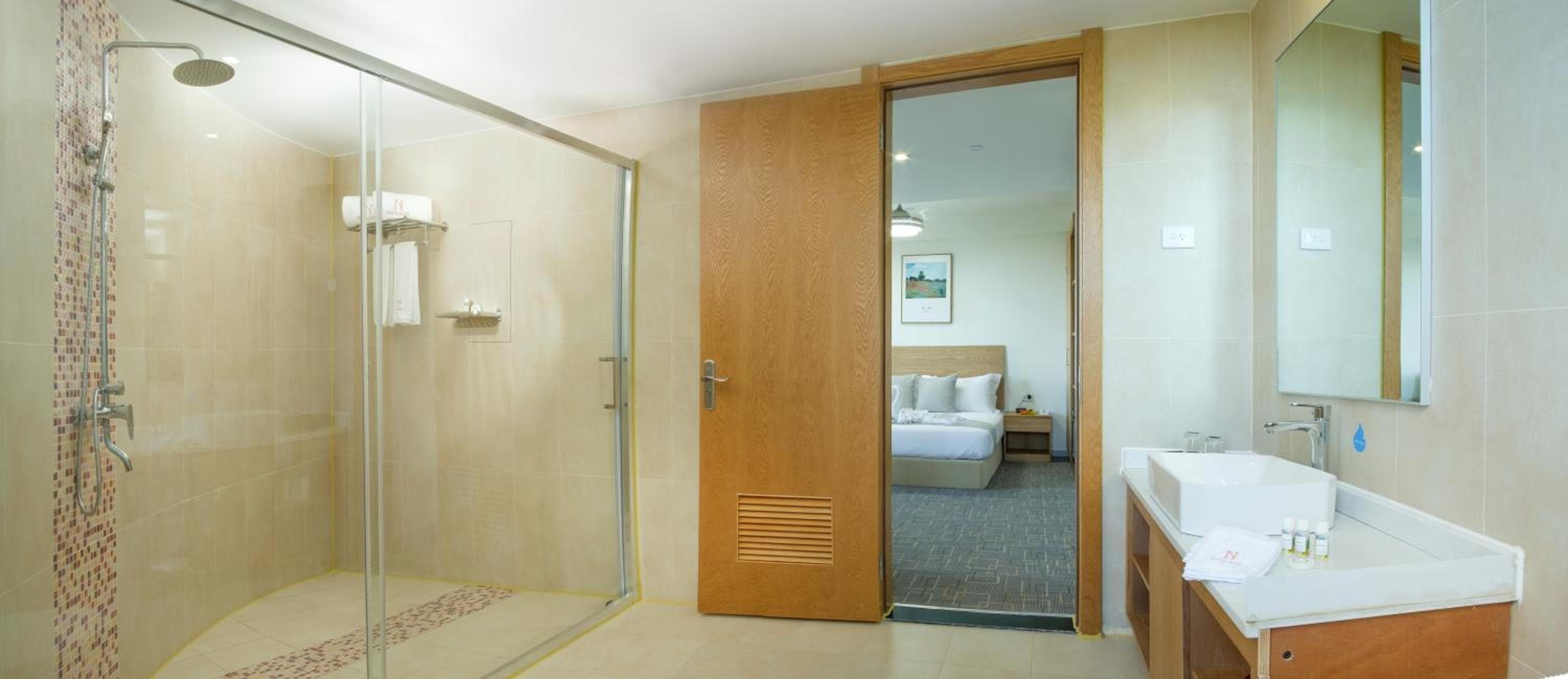 Nalagi Hotel property photograph