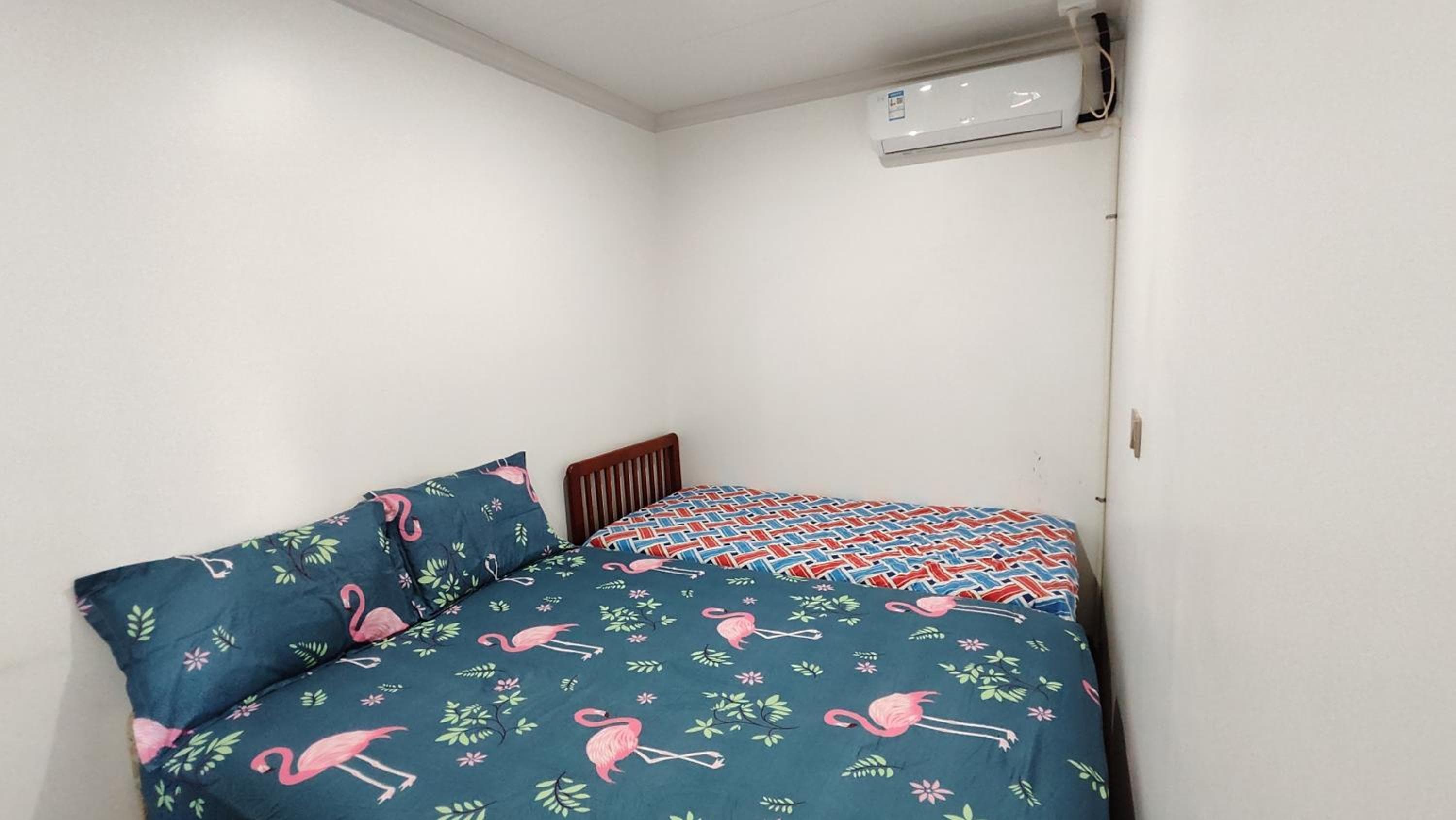 Modern 3-Bedroom Apartment Queens Rd property photograph