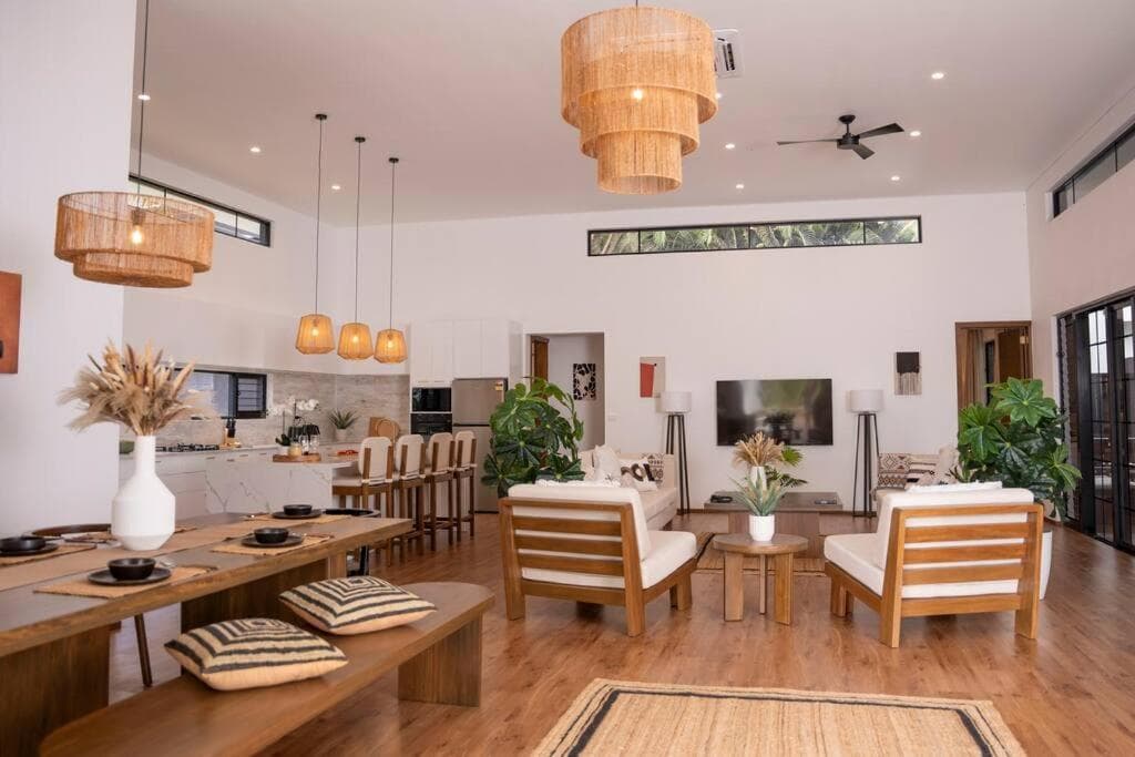 Heaven Retreat with Minigolf, pool, fire pit, BBQ property photograph