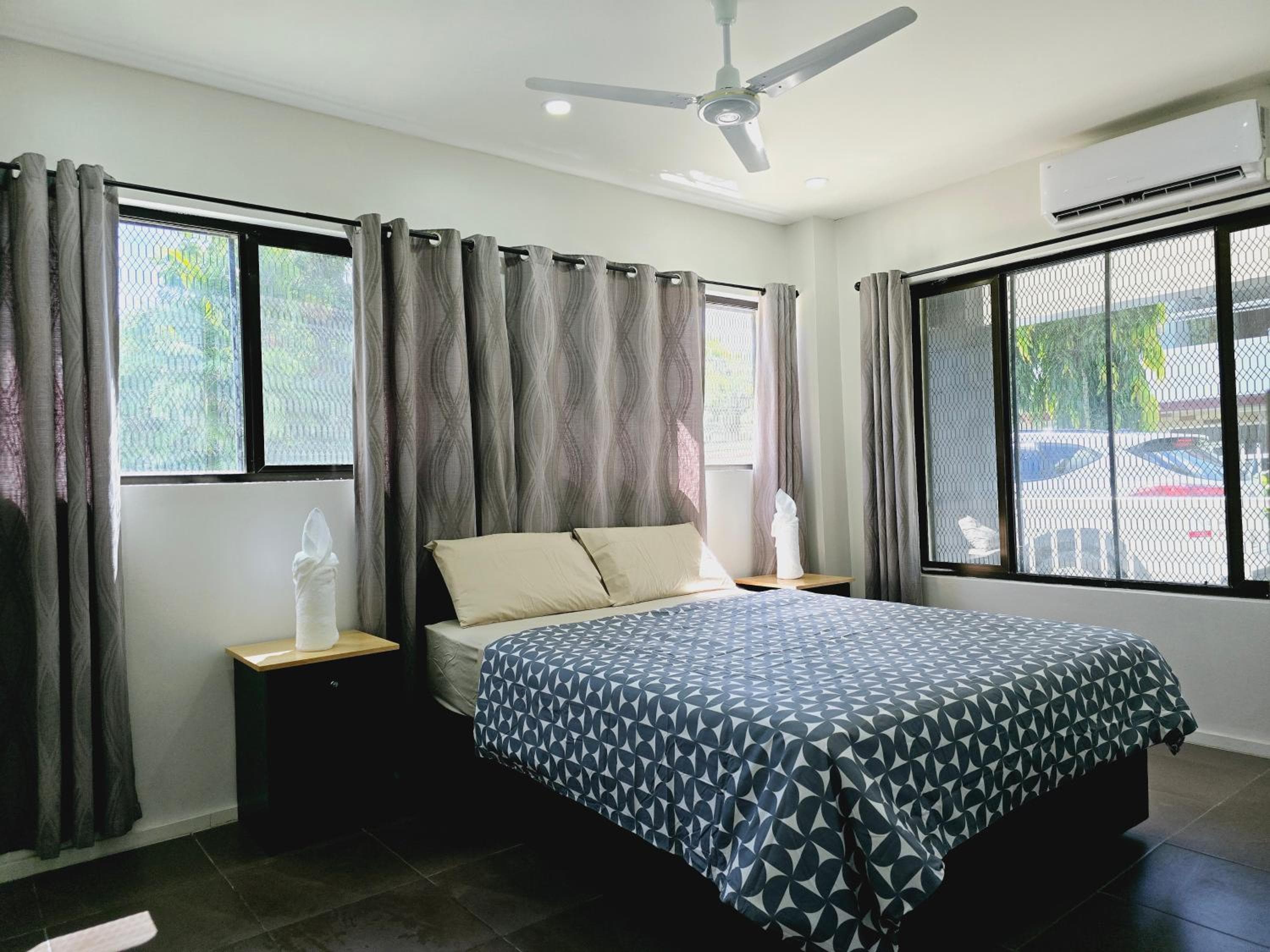 Welcome to your perfect urban retreat! property photograph
