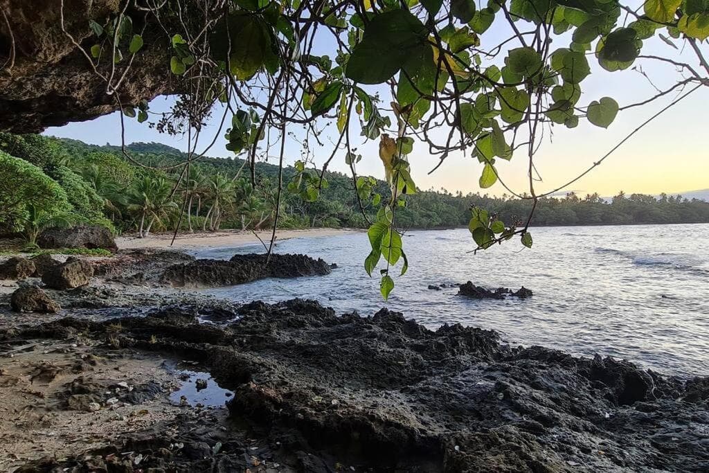 Villa Mumu Savusavu Fiji 7acre OceanFront Paradise property photograph