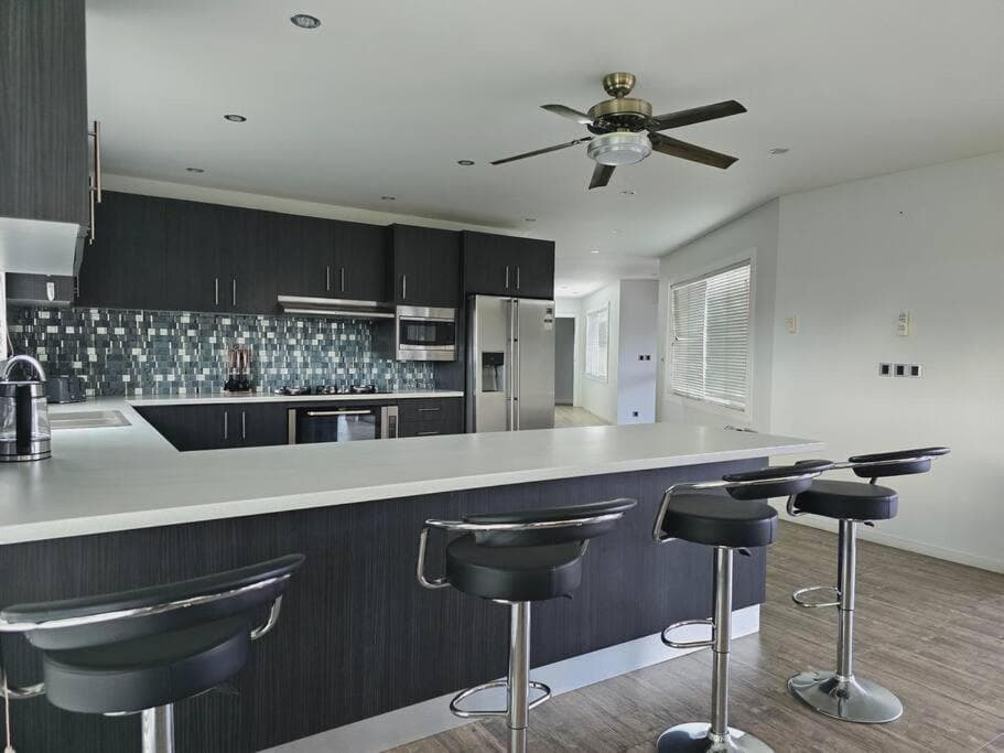 Luxurious 4 Bedroom House-Fiji property photograph