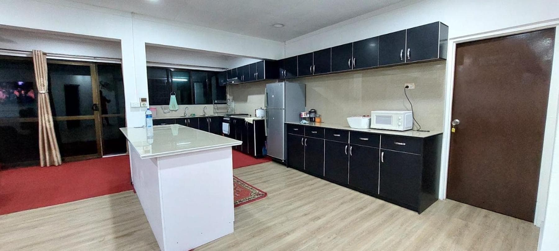 Shuhil Holiday Home property photograph