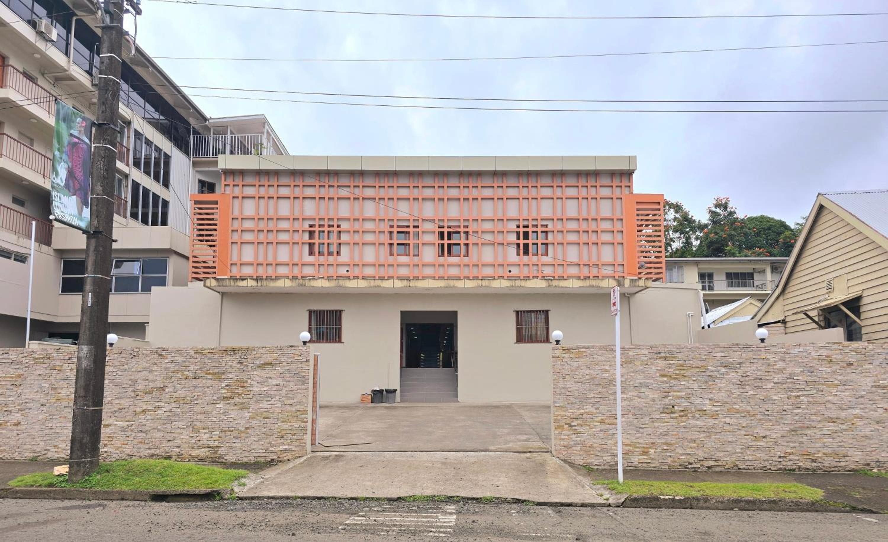 Entire 1 Bedroom Apartment in Suva City Centre property photograph