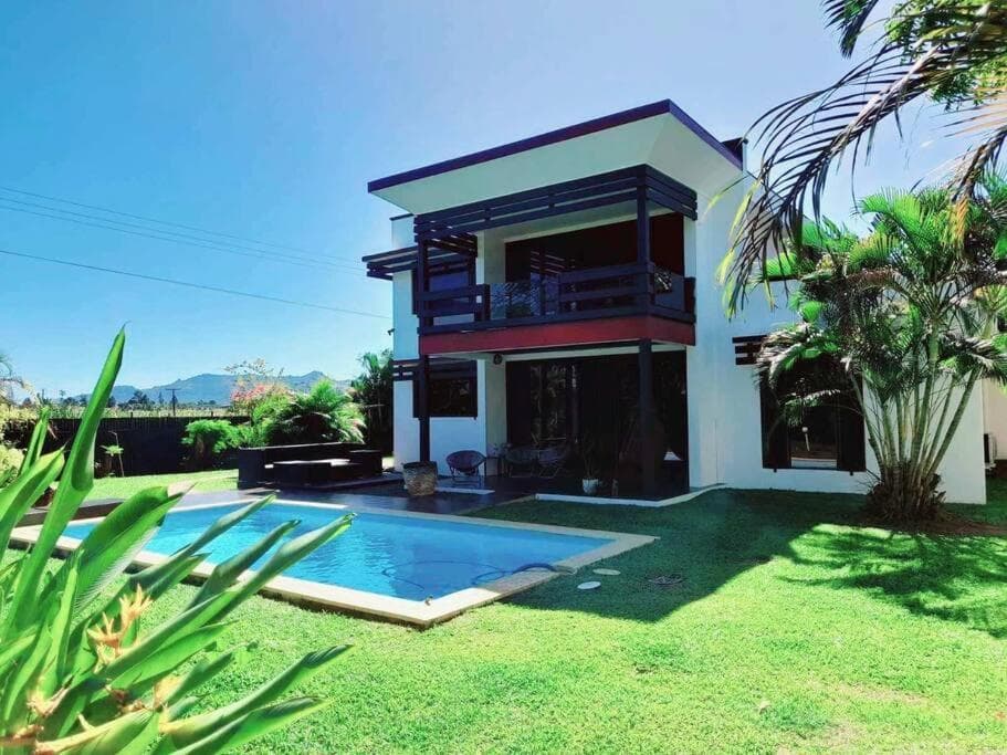 Property photograph of Spacious Villa -Private Pool & Relaxing Atmosphere
