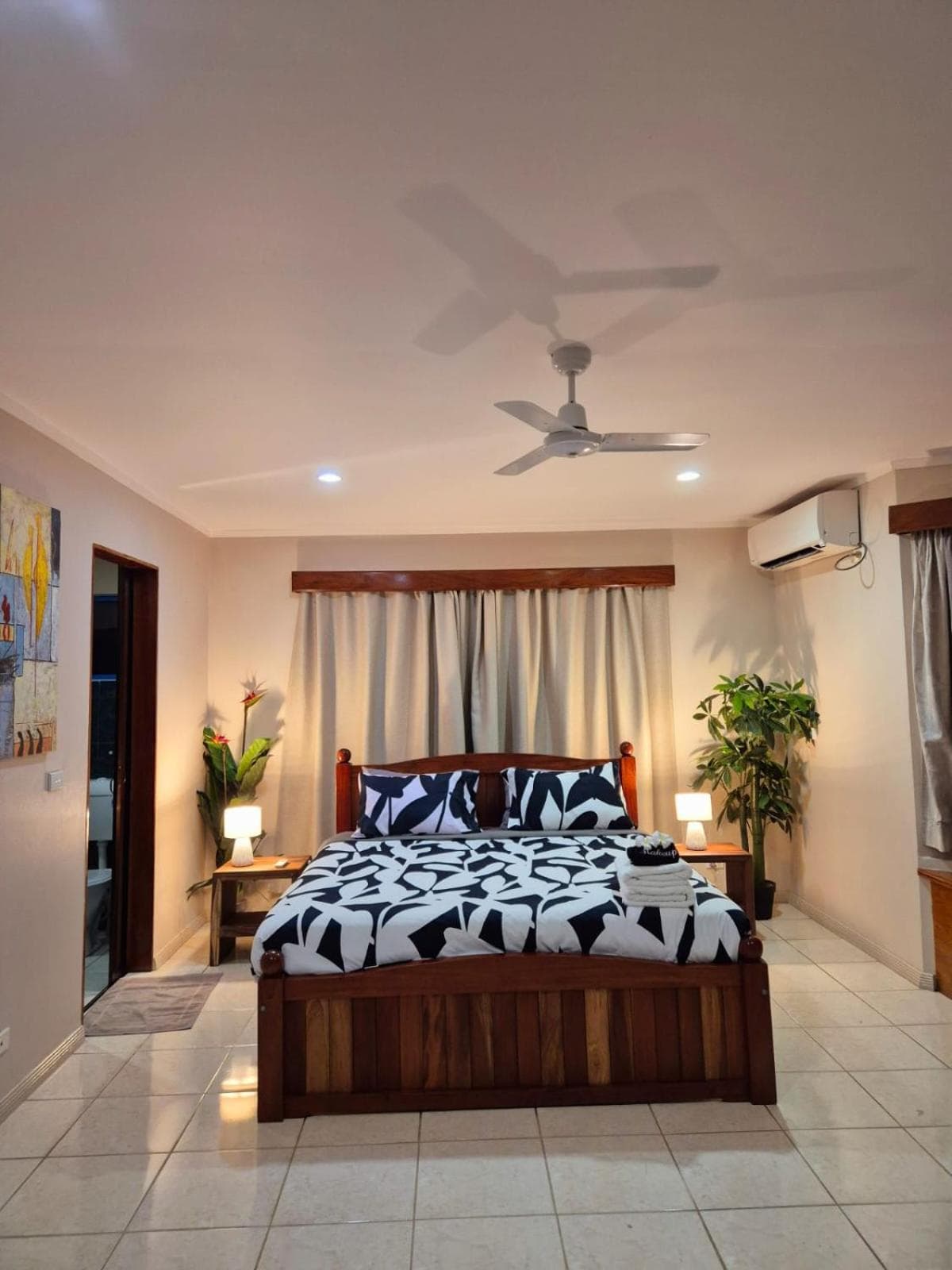 Property photograph of Suite near beach