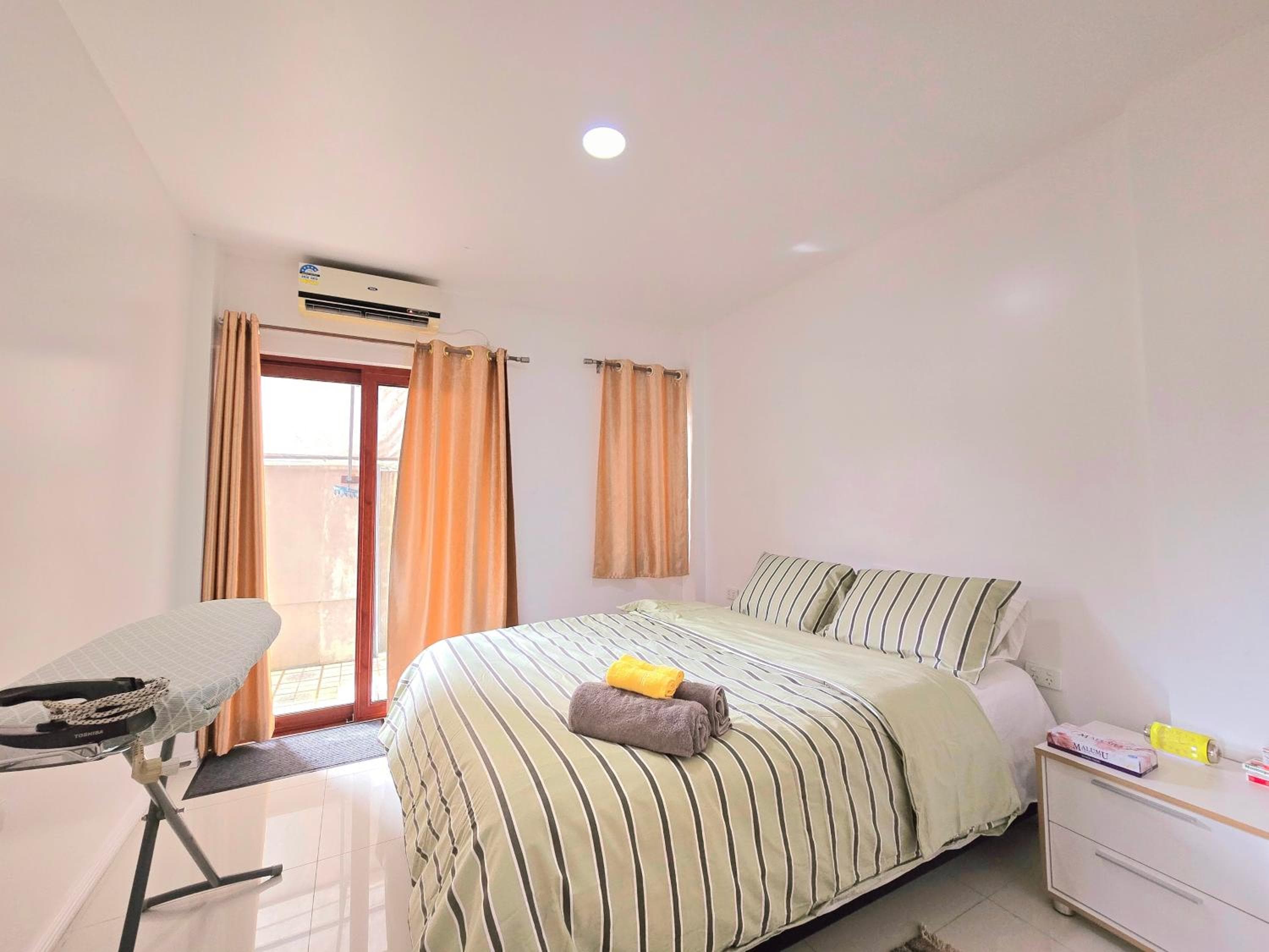 Entire 1 Bedroom Apartment in Suva City Centre property photograph