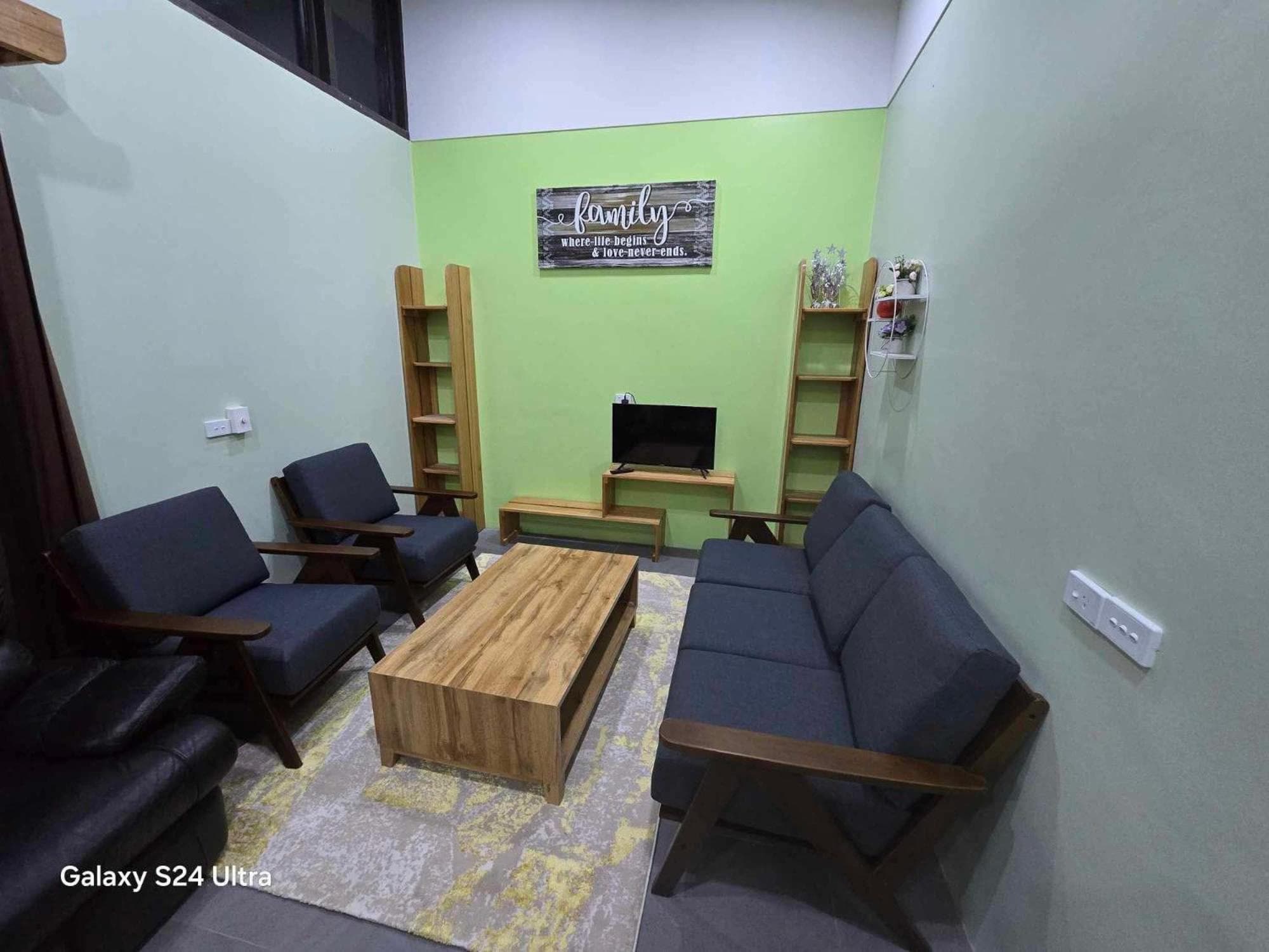 Wainibuku property photograph