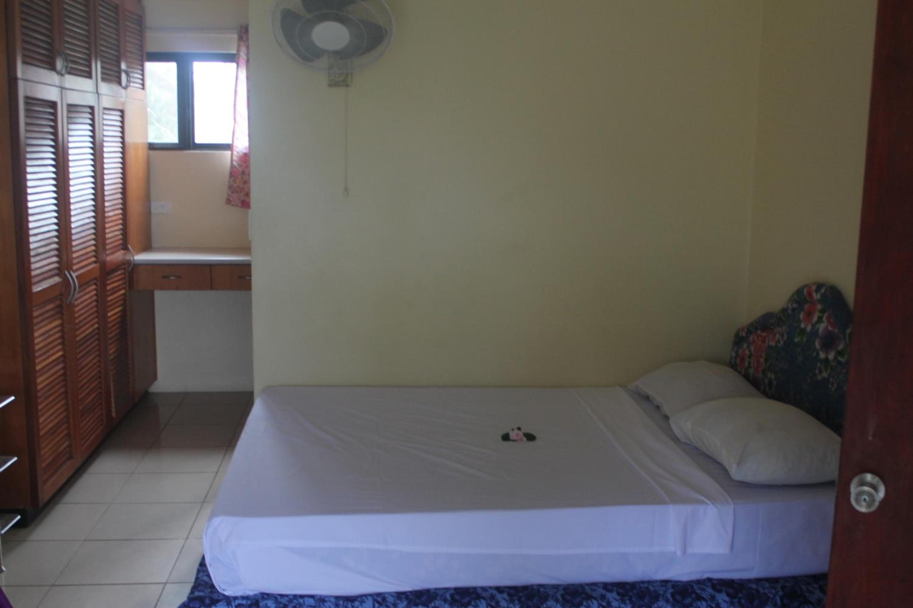 Shalini Garden Hotel & Apartments property photograph