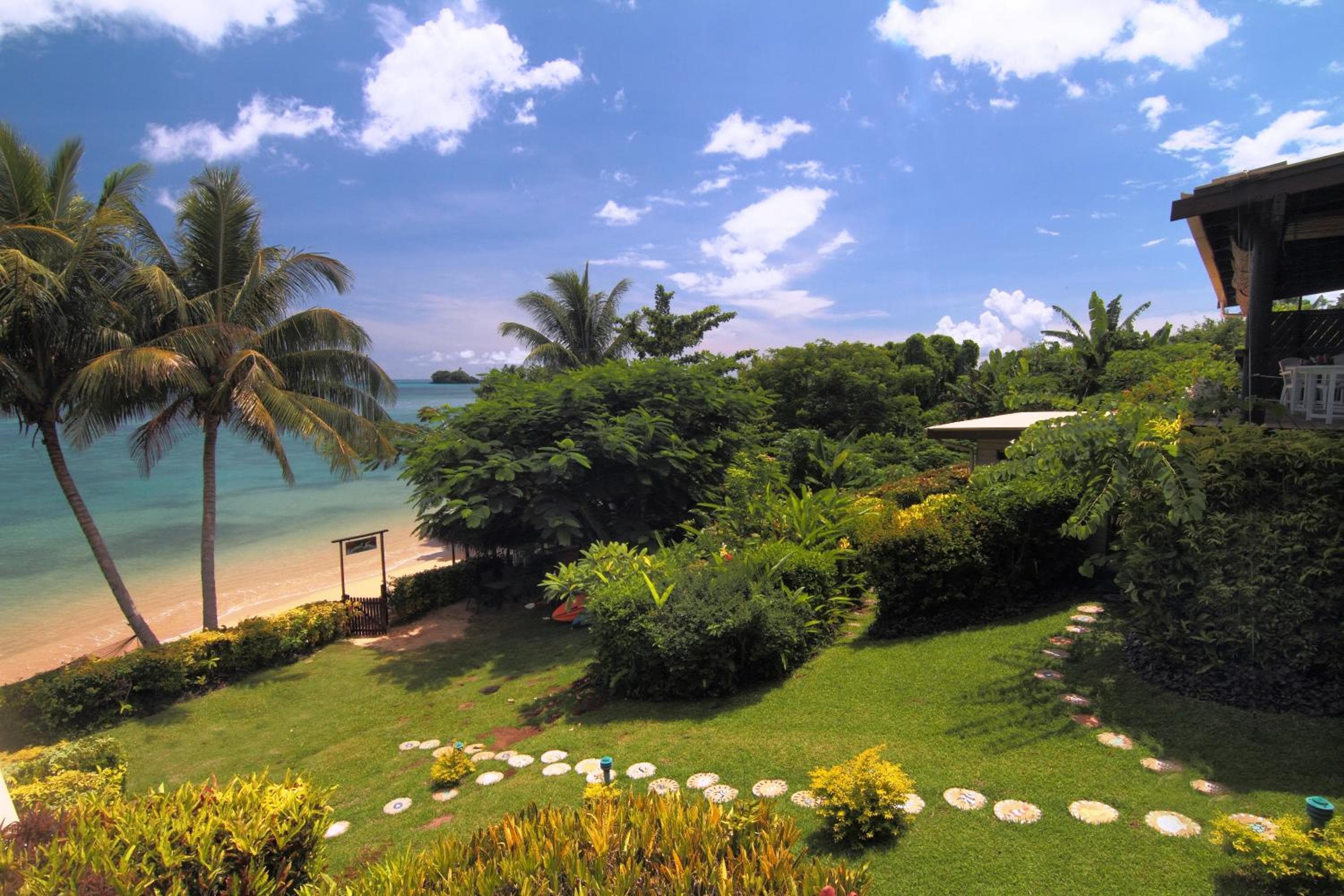 Coconut Grove Beachfront Resort property photograph