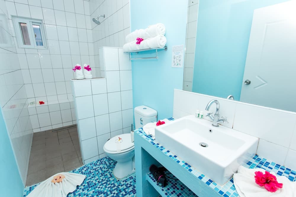 Blue West Villas property photograph