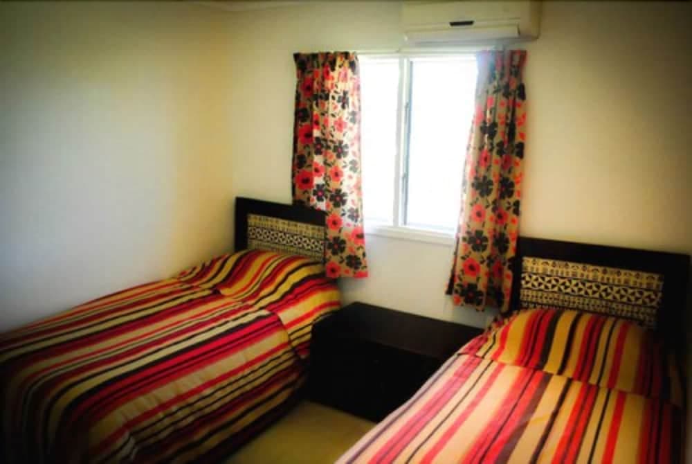 Hibiscus Apartments Fiji property photograph