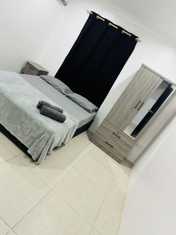 Ox Apartment property photograph