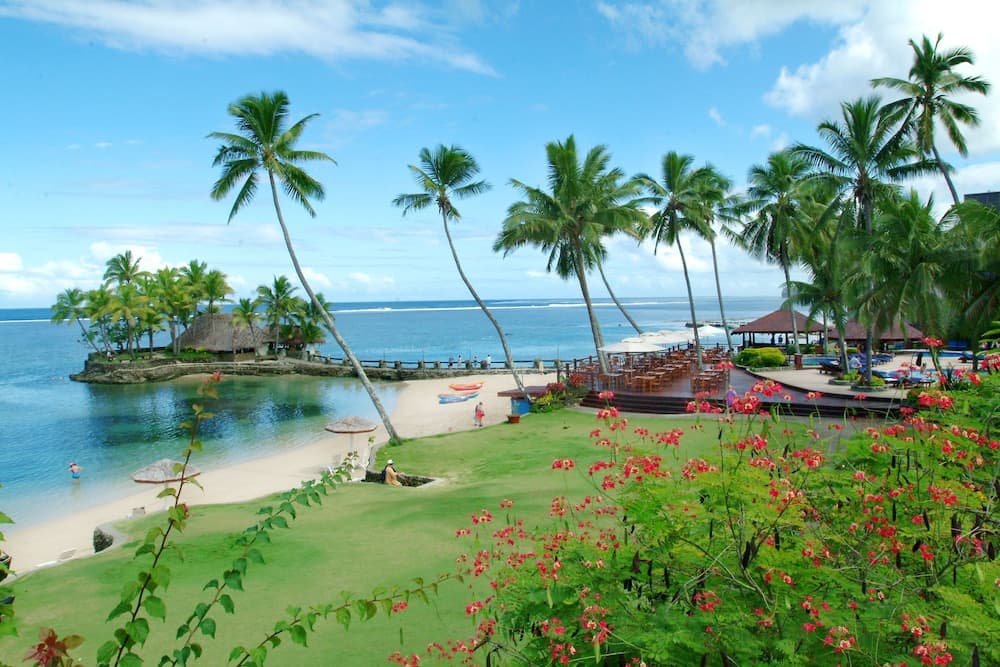 Property photograph of Warwick Fiji