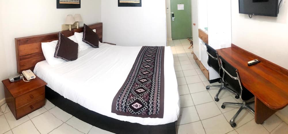 Smugglers Cove Beach Resort and Hotel property photograph