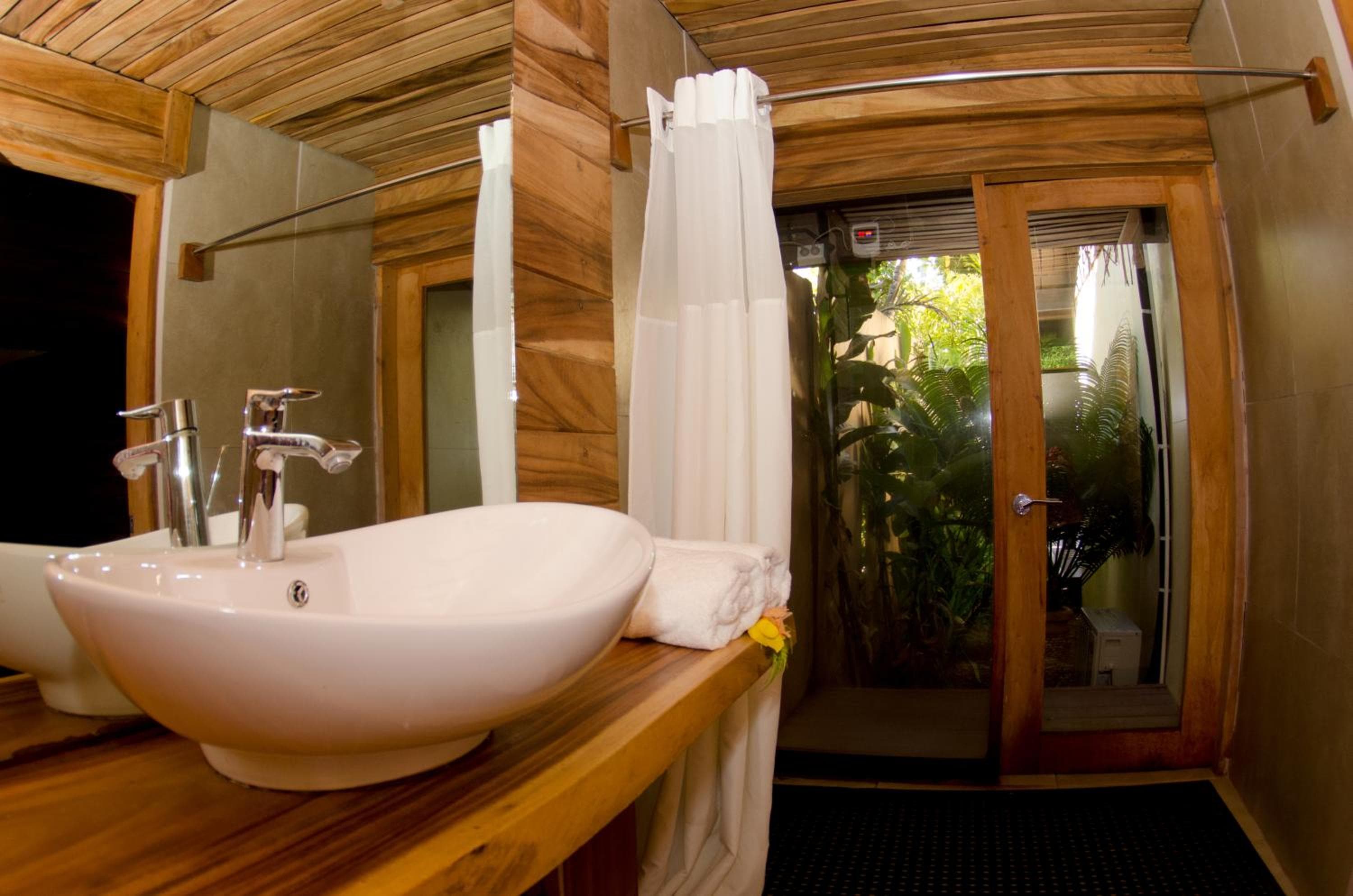 Villa with Private Pool - Ocean View at Beqa Lagoon Resort
