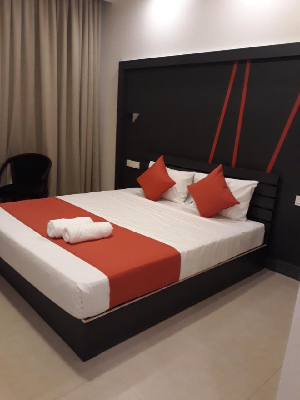 Standard King Room at Nasau Resort & Villas