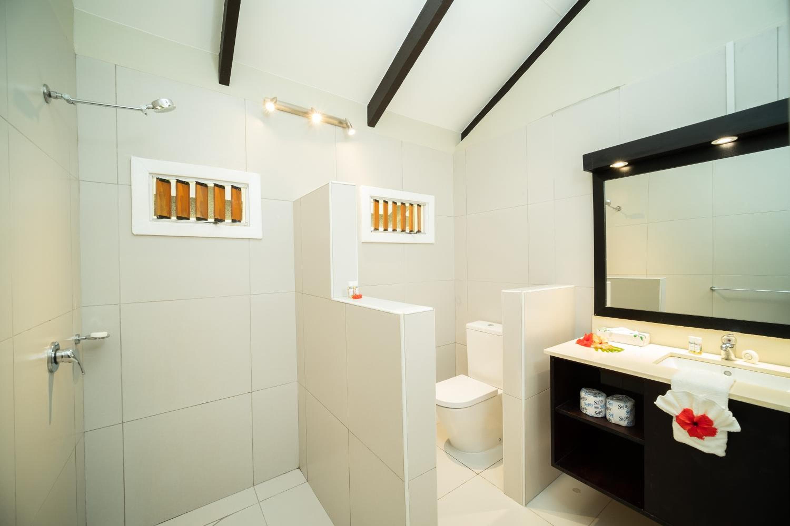 Studio Garden Bure at Plantation Island Resort