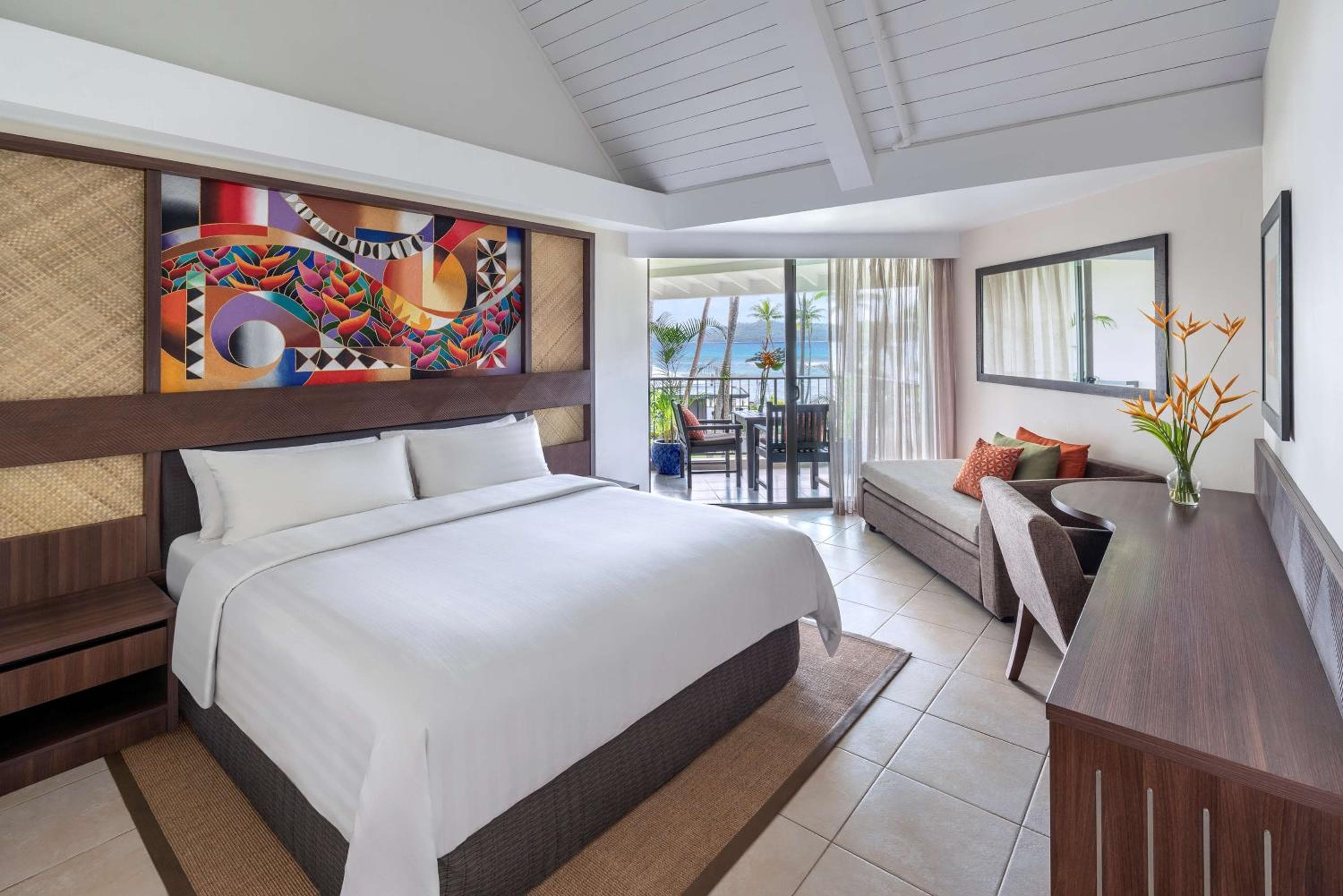 Yanuca Lagoon Deluxe King Room at Shangri-La Yanuca Island, Fiji