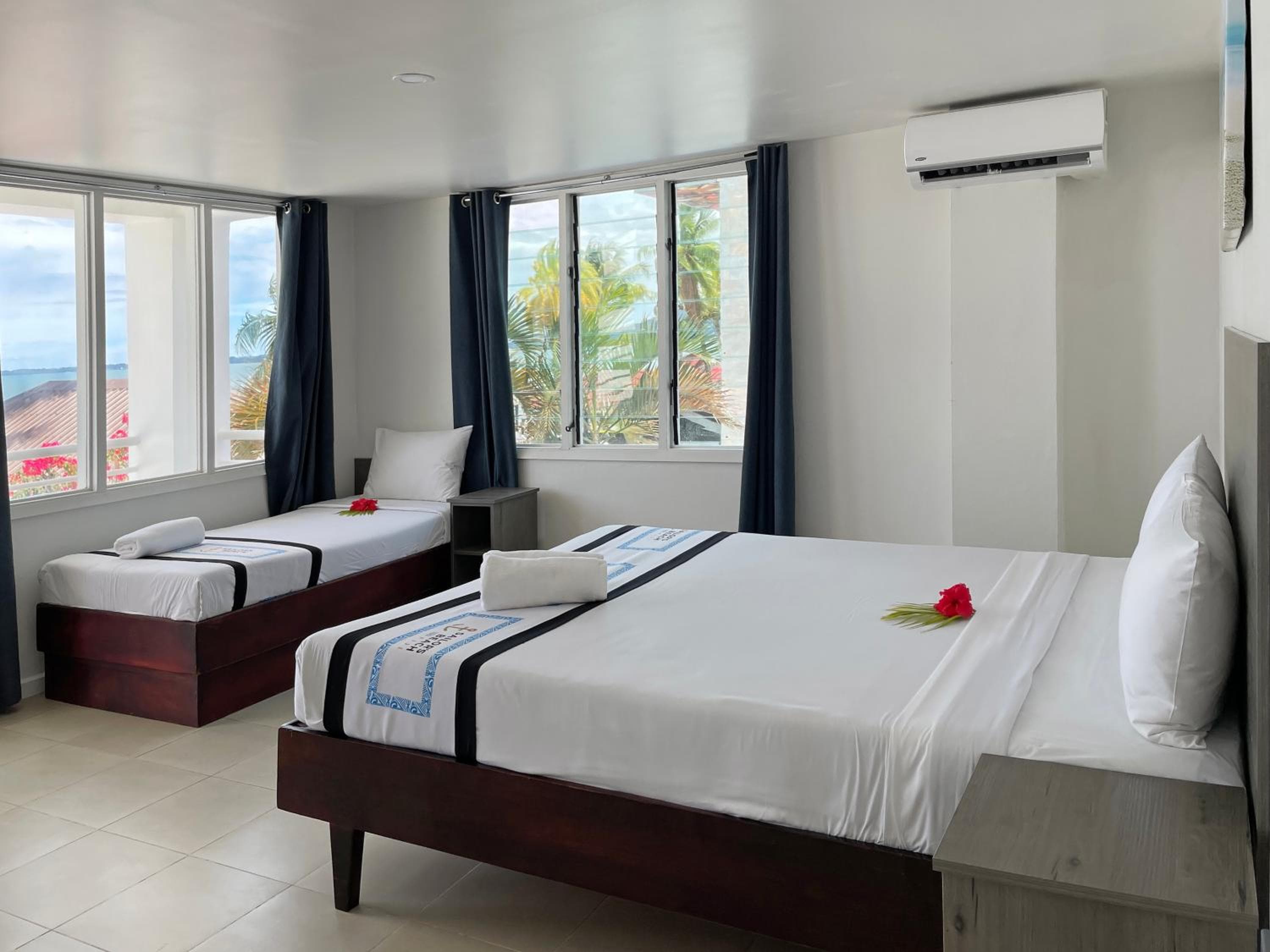 Family Room with Sea View at Sailors Beach Fiji
