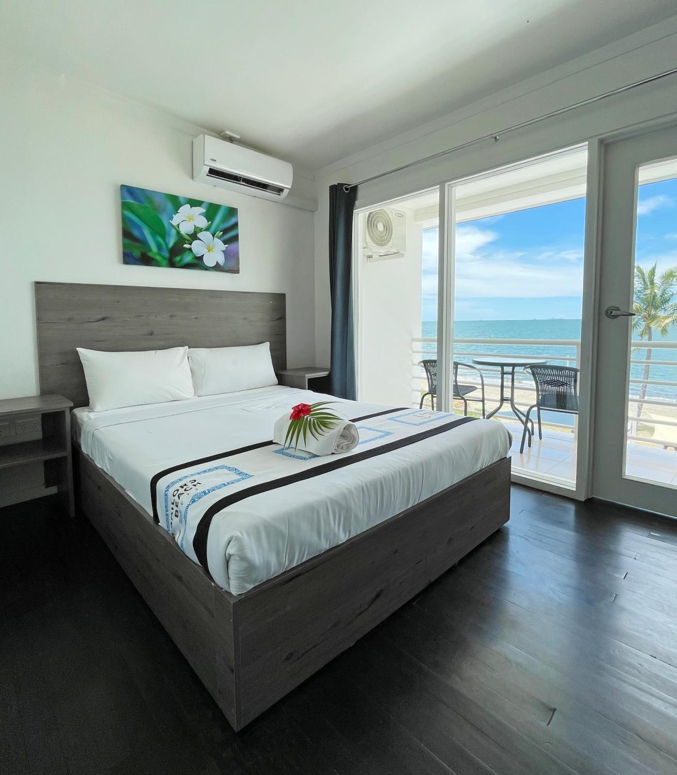 Double Room with Sea View at Sailors Beach Fiji