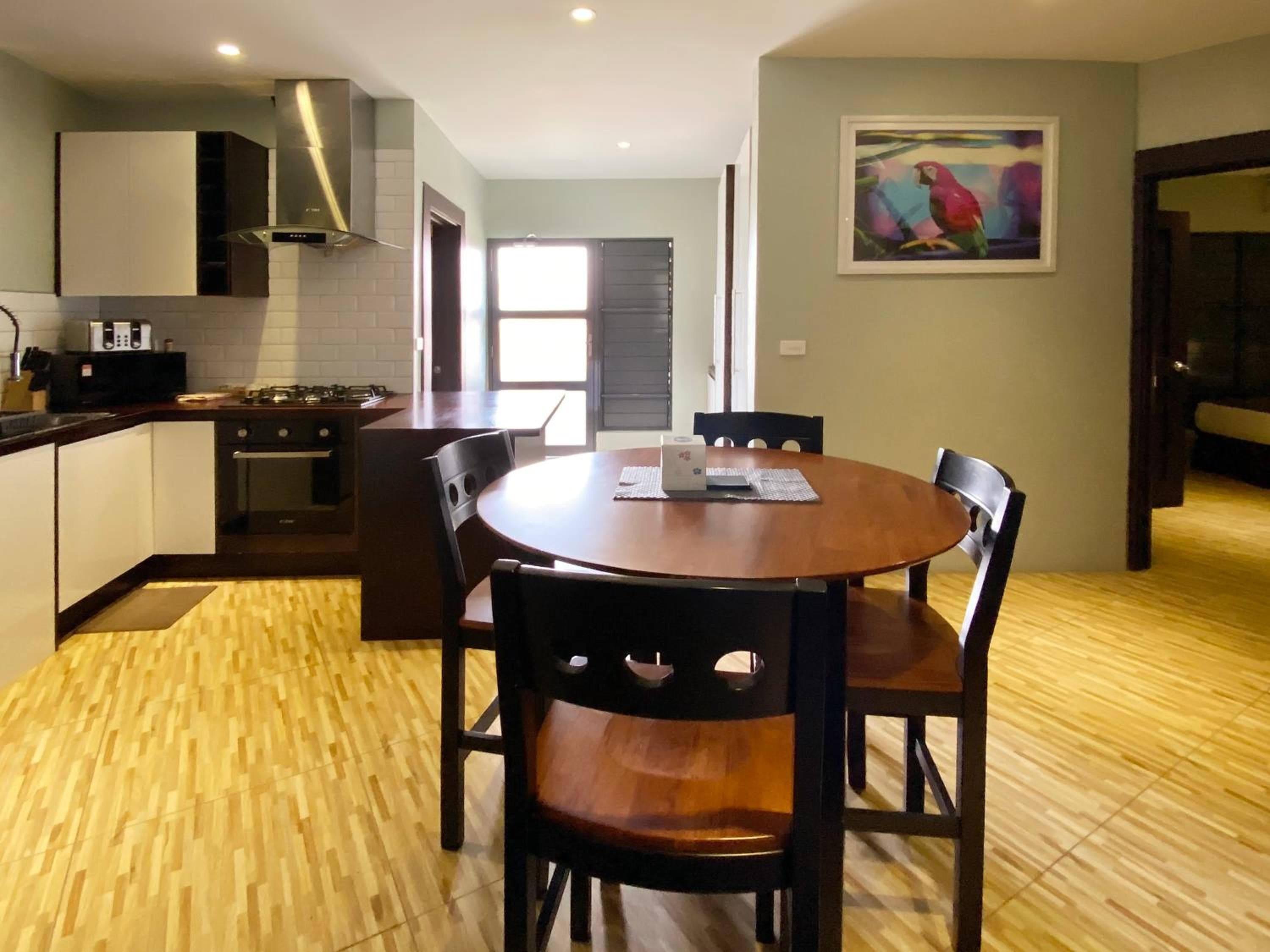 Apartment with Terrace at GreyStone Apartments