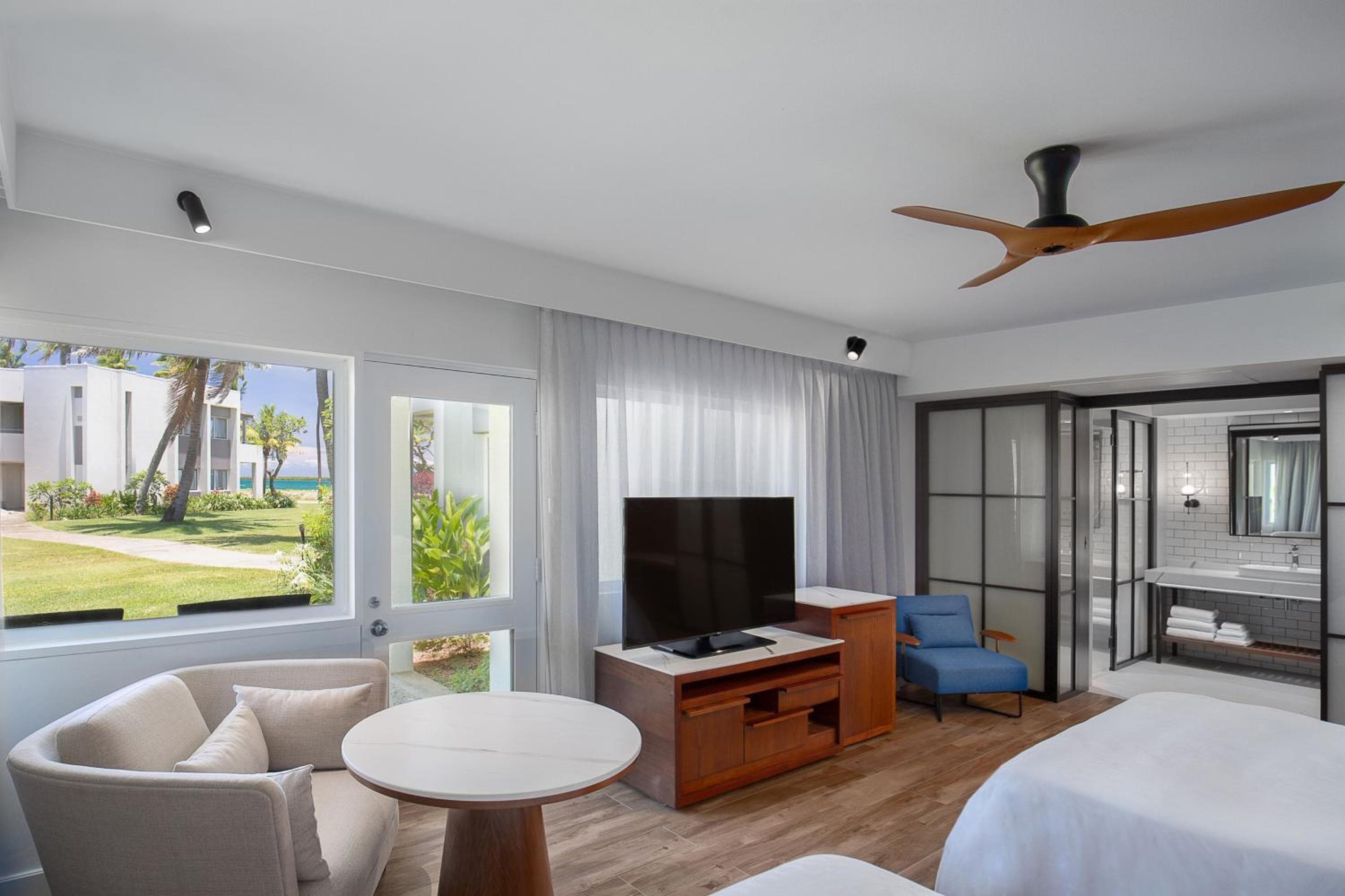Garden View, Guest room, 2 Double at Sheraton Fiji Golf & Beach Resort
