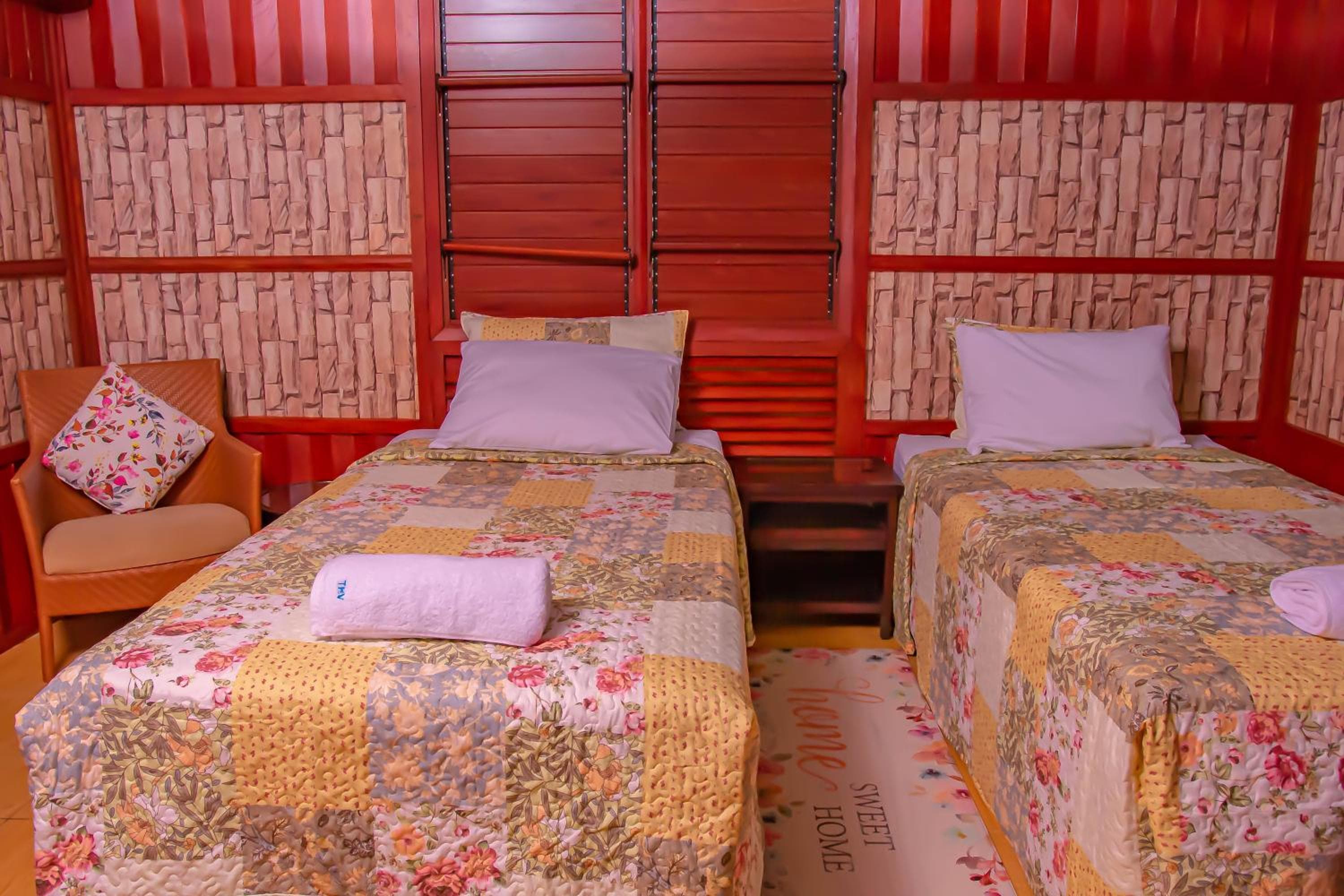 Deluxe Twin Room at Tadra Holidays