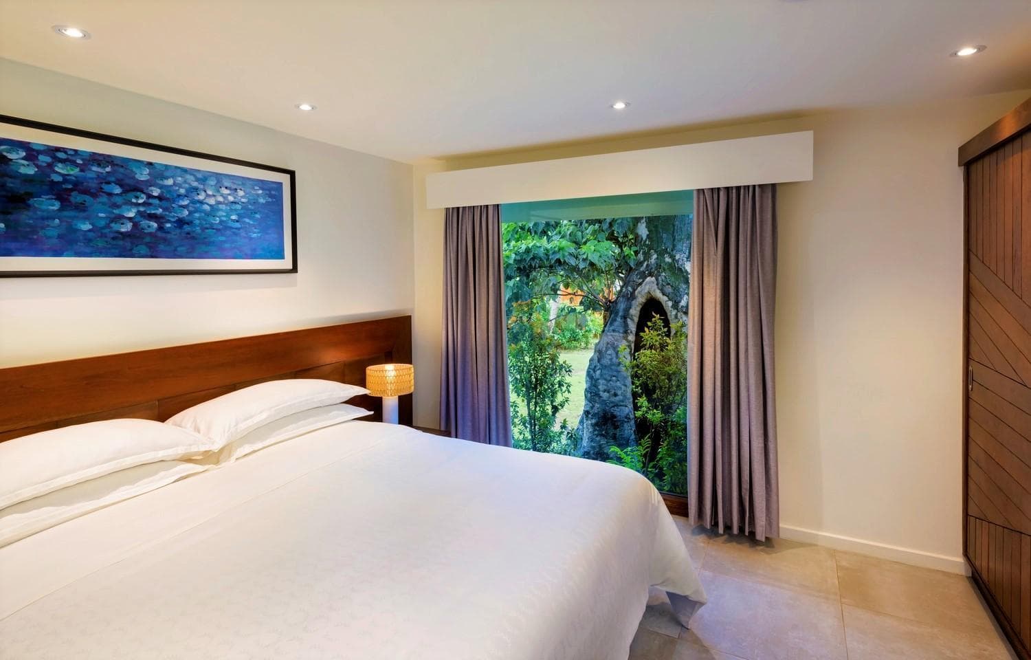 Family Suite with Plunge Pool at Sheraton Resort & Spa, Tokoriki Island, Fiji