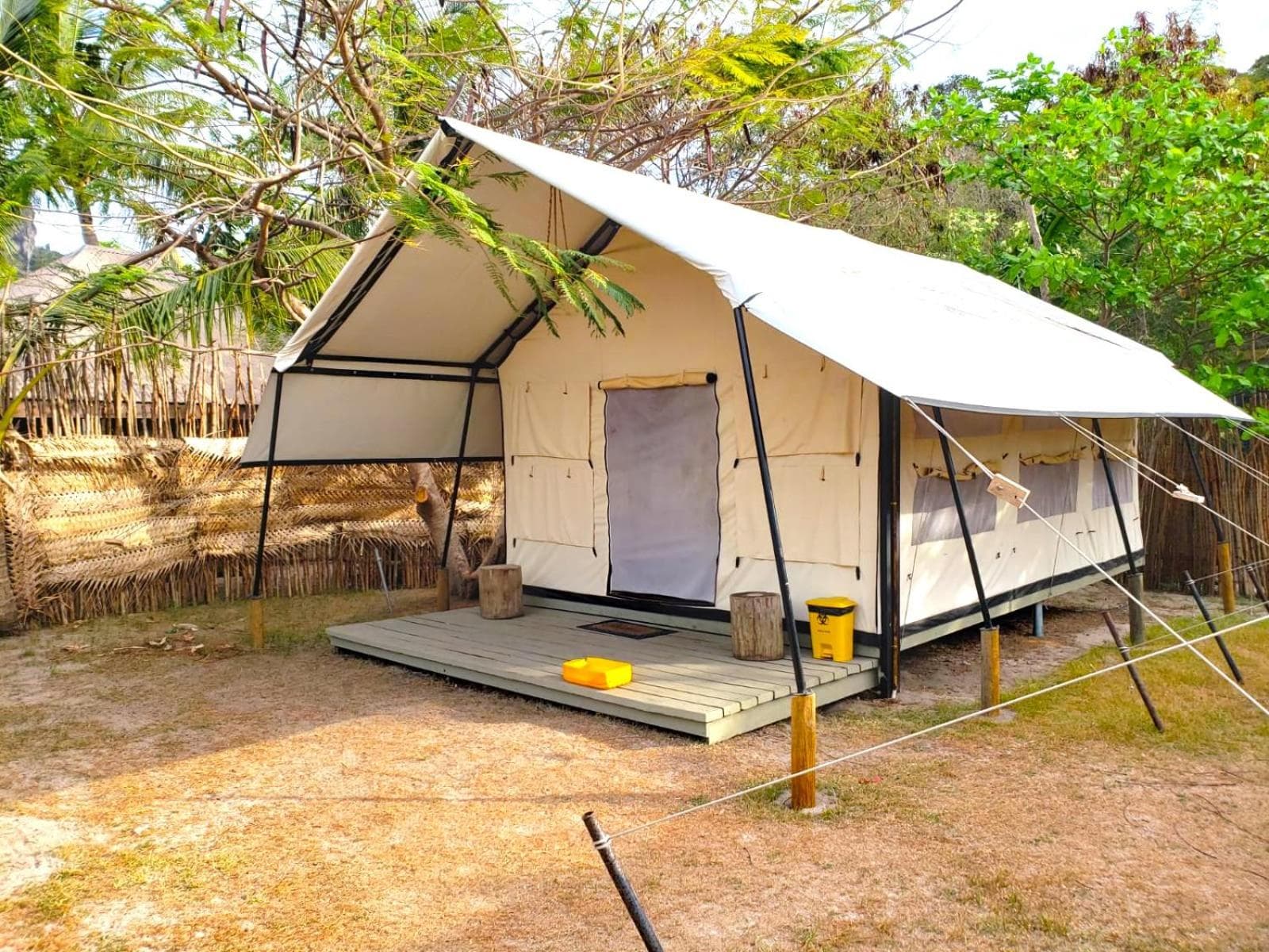 Kuata Dorm Girls Only at Barefoot Kuata Island Resort