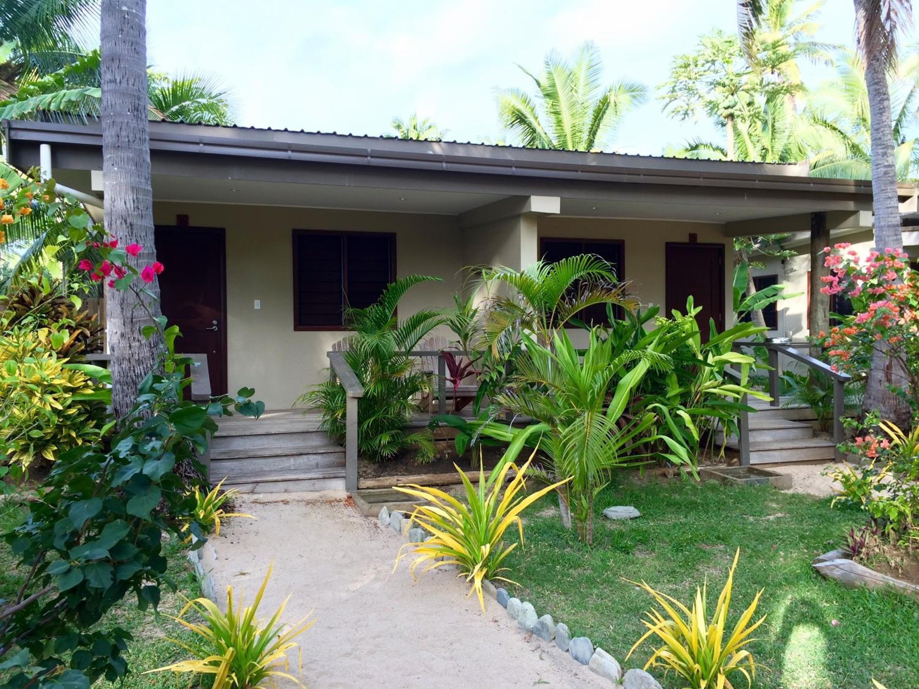 One-Bedroom Bungalow at Paradise Cove Resort