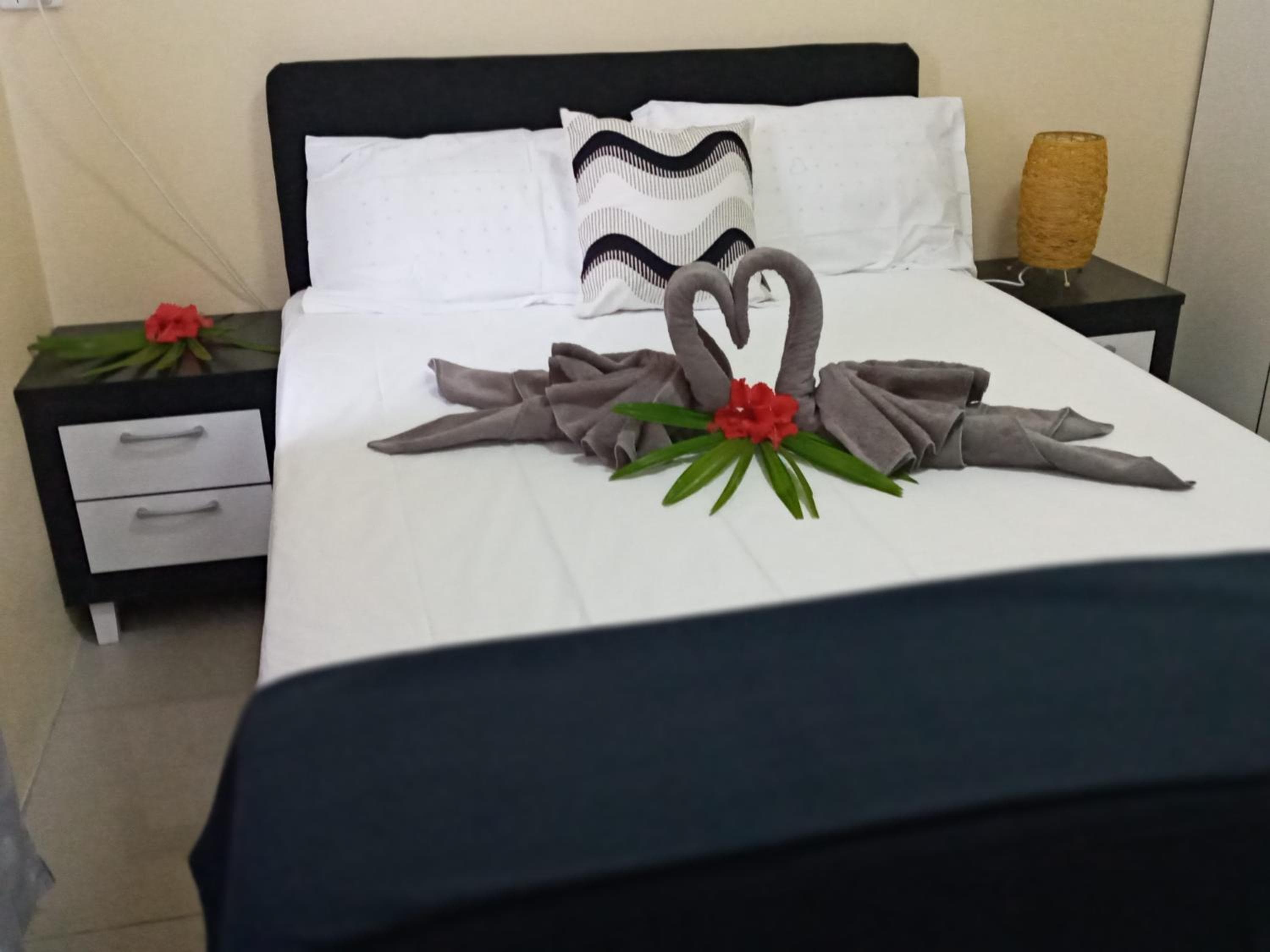 Three-Bedroom Apartment at Singhs elite apartment