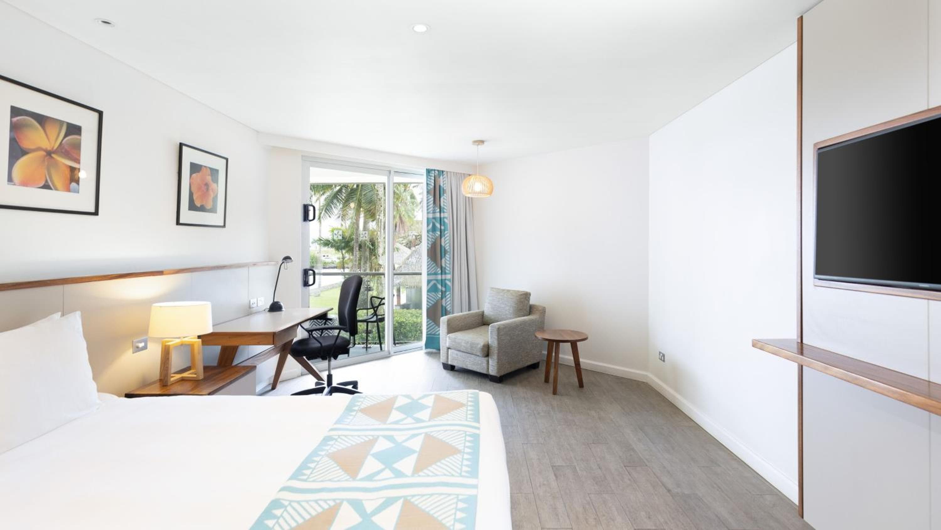 Queen Room with Balcony and View at Holiday Inn Suva by IHG