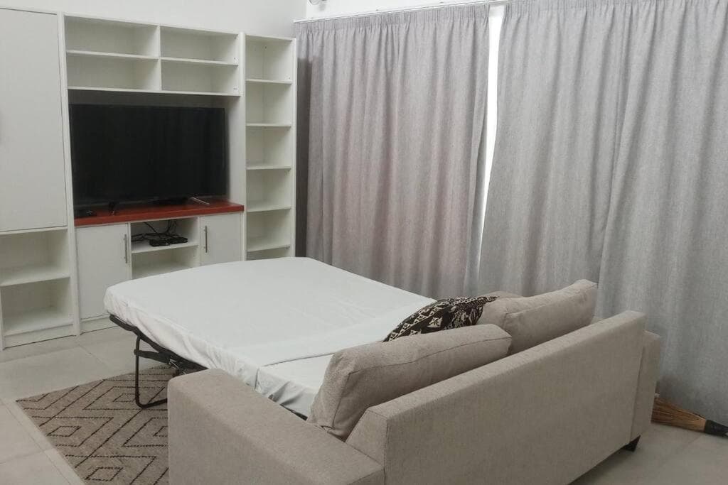 Two-Bedroom Apartment at One bedroom Executive Apartment - 8