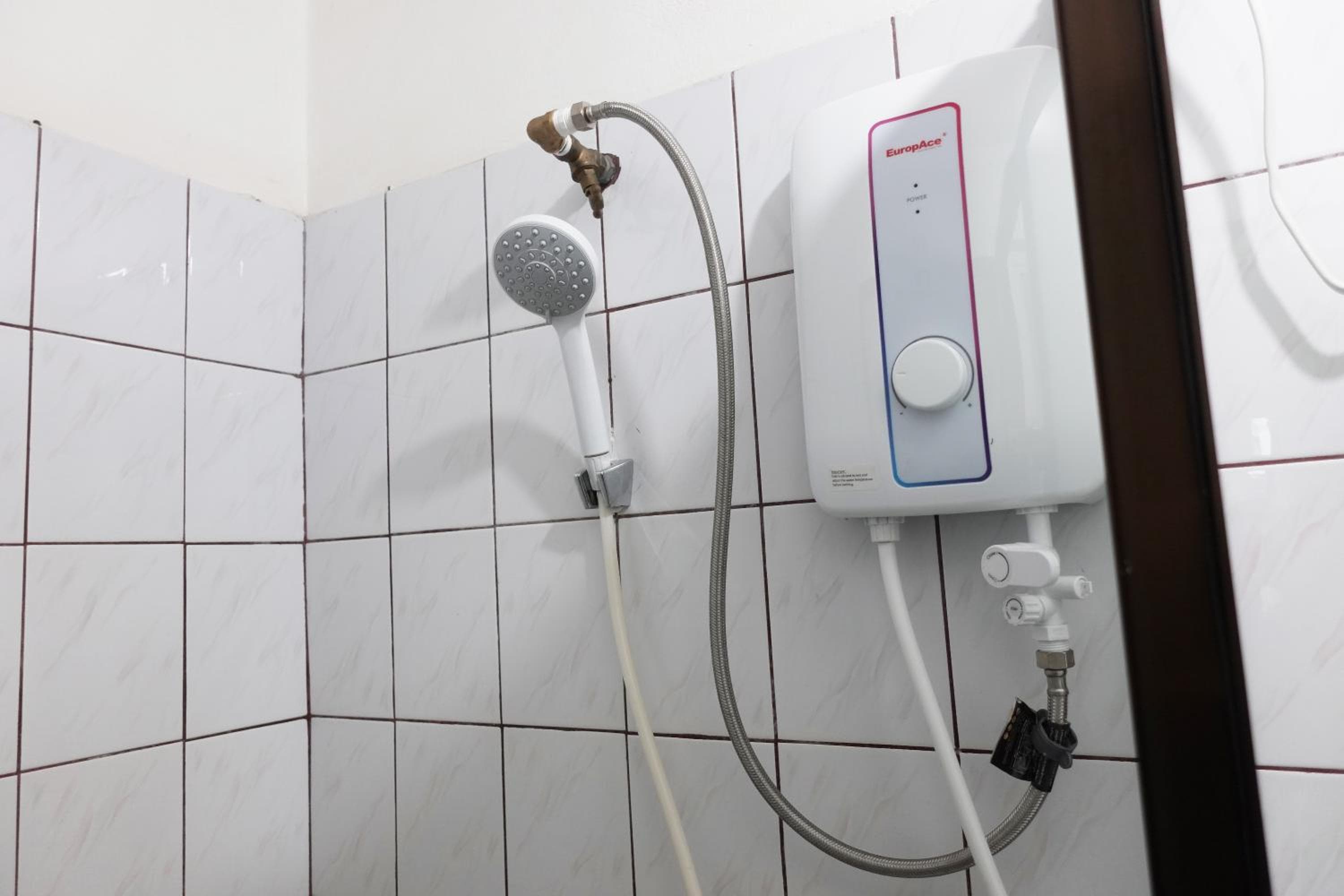 Double Room With Private Bathroom at Nadi Bethel Homestay