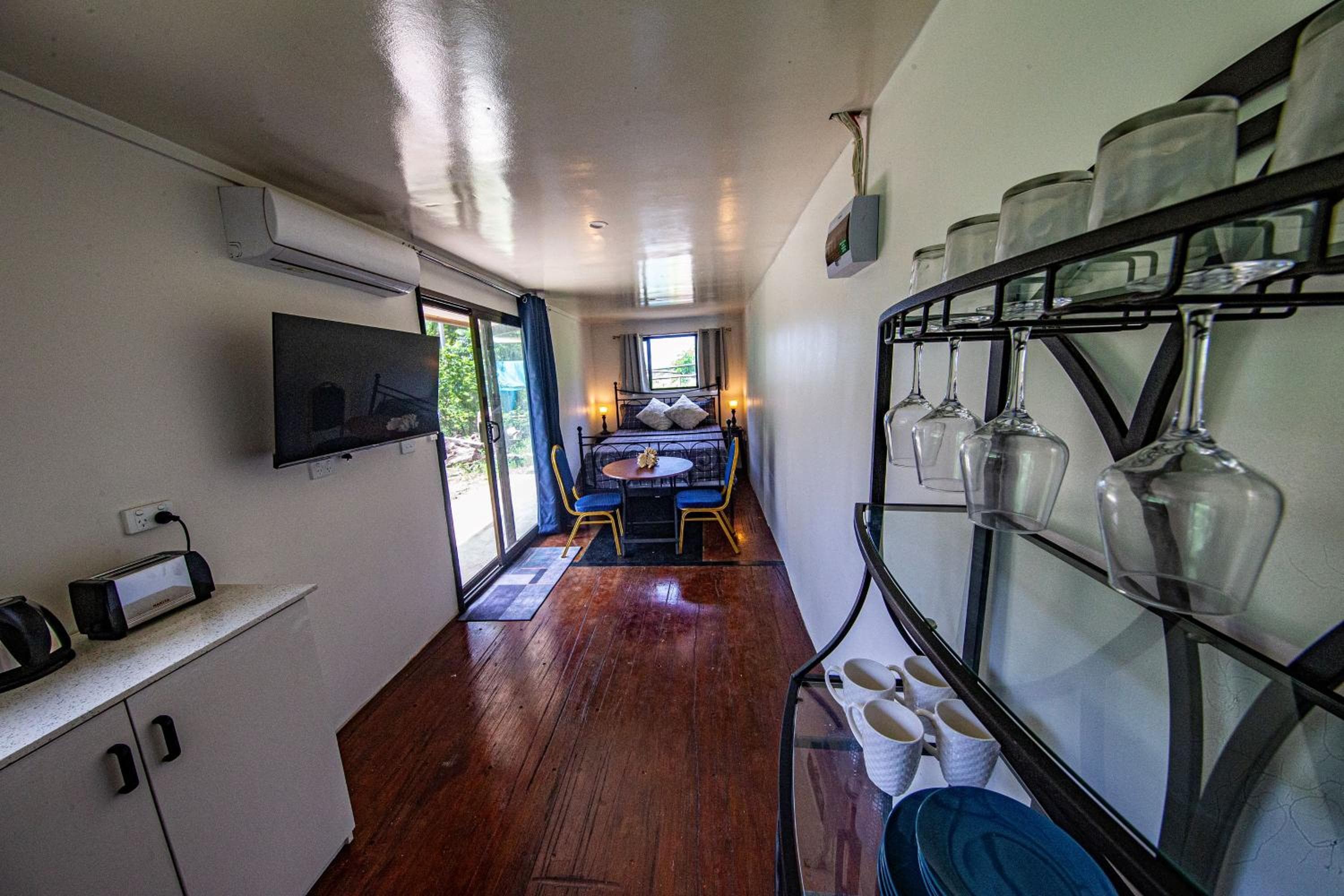 One-Bedroom House at MAUI CREEK BURES Tiny home by the creek!