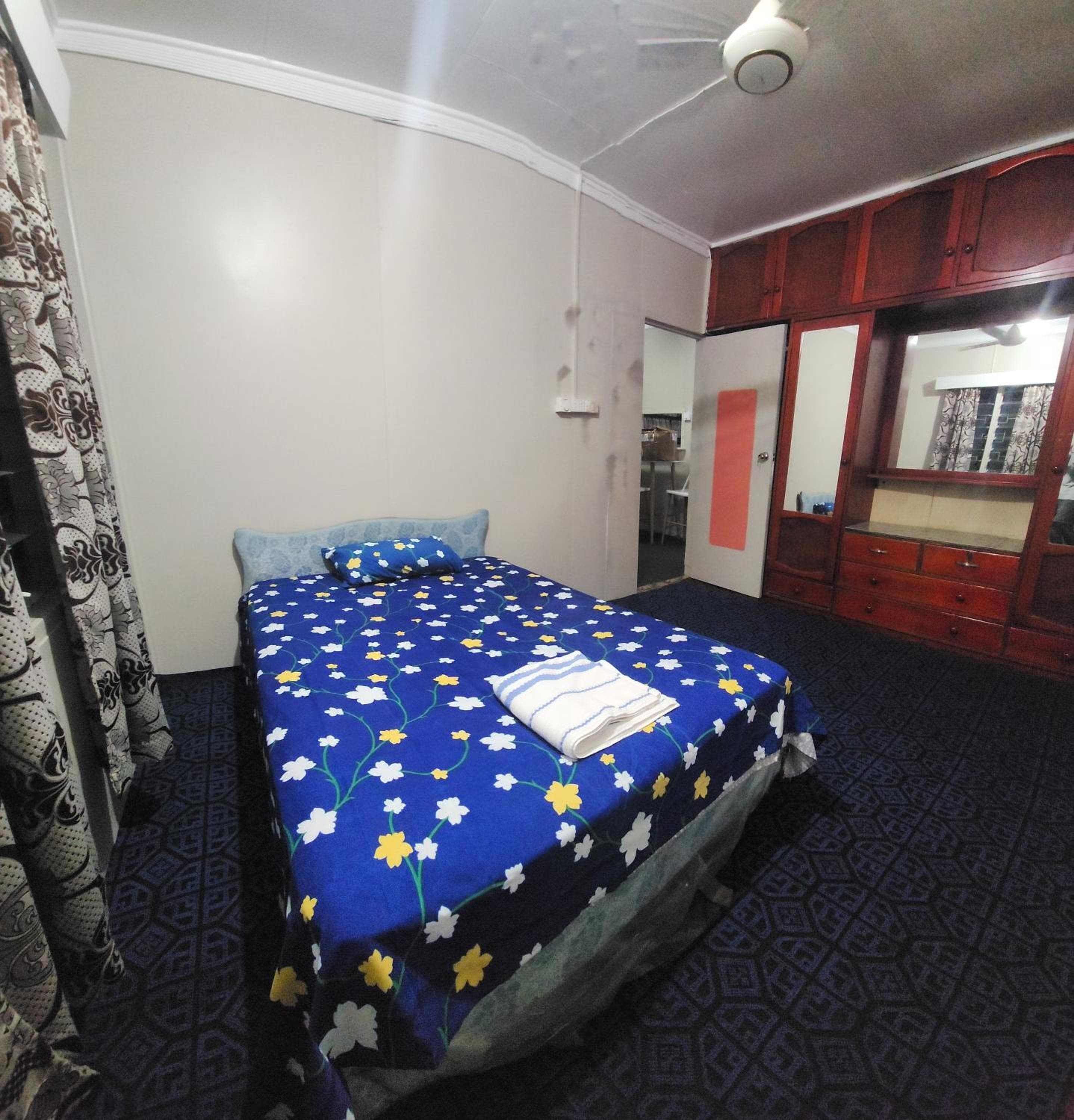 Two-Bedroom Apartment at 2 Bedroom Centrally Located Apartment