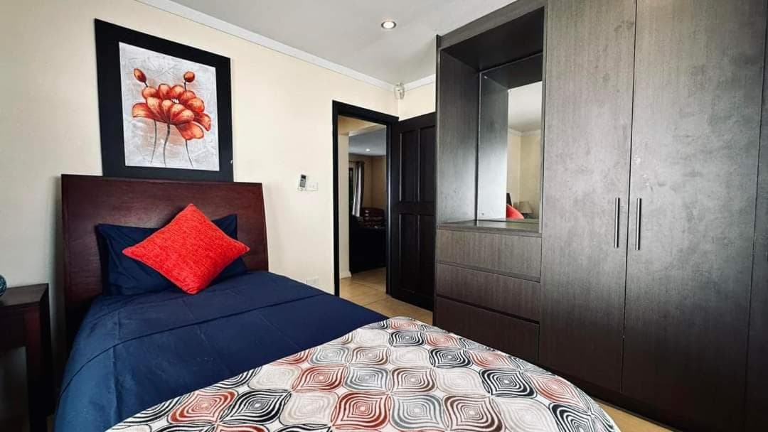 Three-Bedroom Apartment at Parling Apartments 02