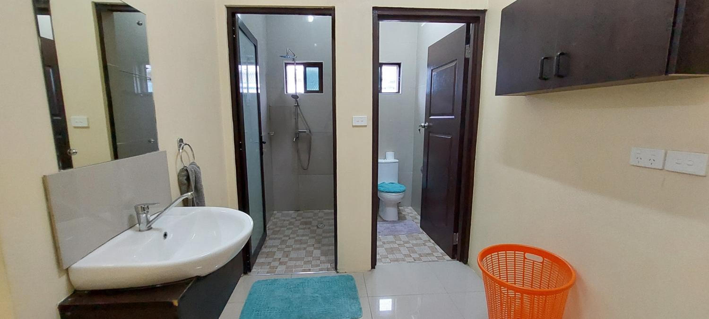 Deluxe Apartment at Singhs elite apartment
