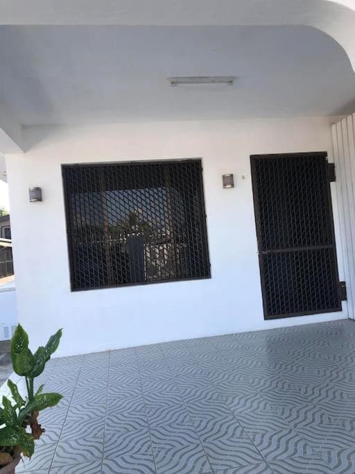Two-Bedroom Apartment at Bnk Staycatiion Nadi