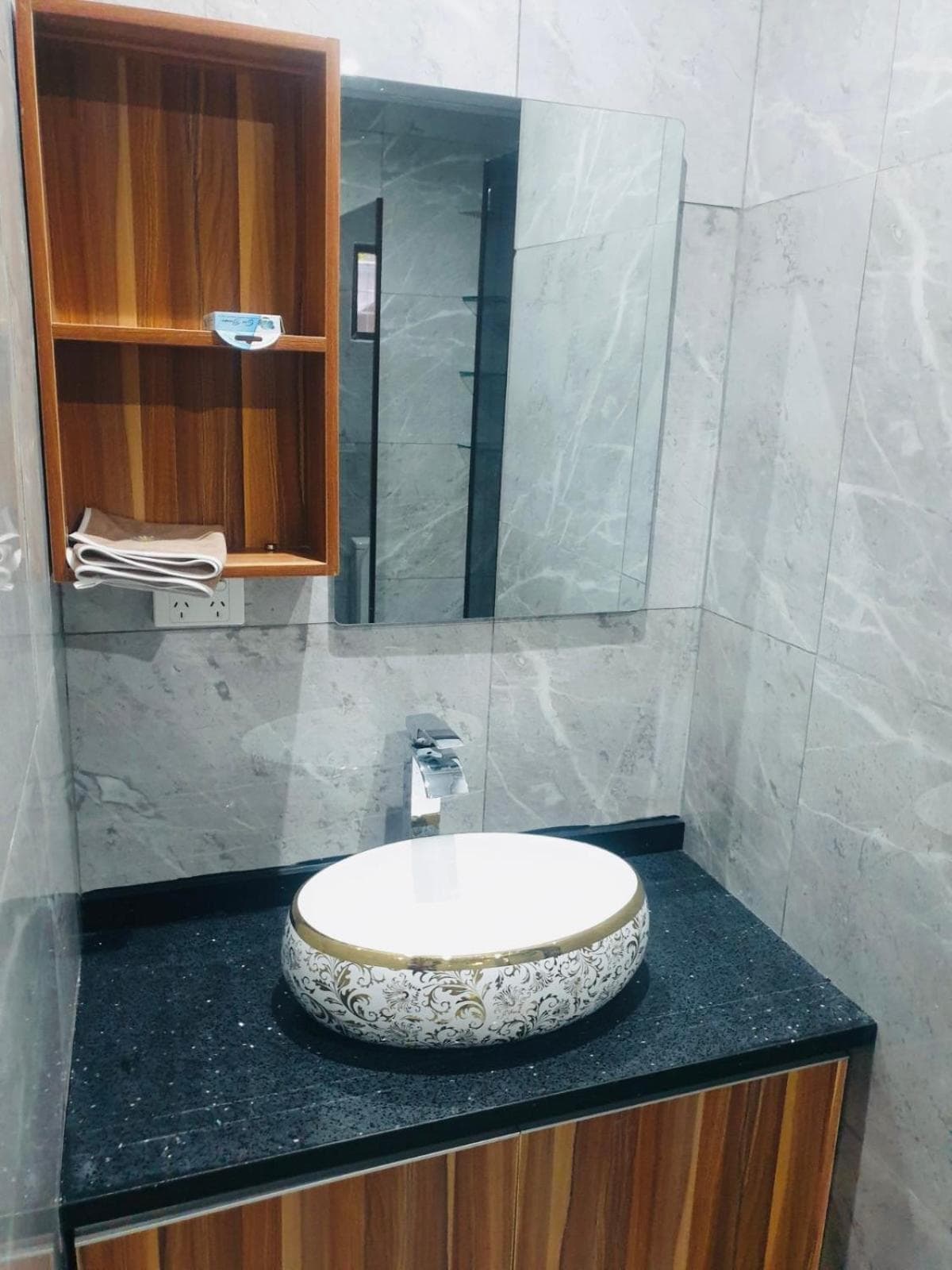 Two-Bedroom Apartment at Perfect property apartments