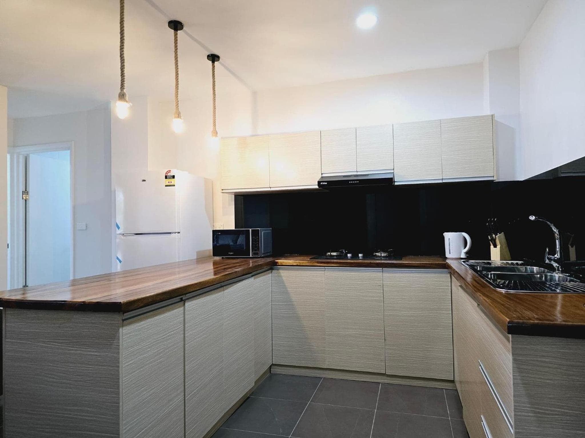 Two-Bedroom Apartment at Executive 2 Bedroom Apartments
