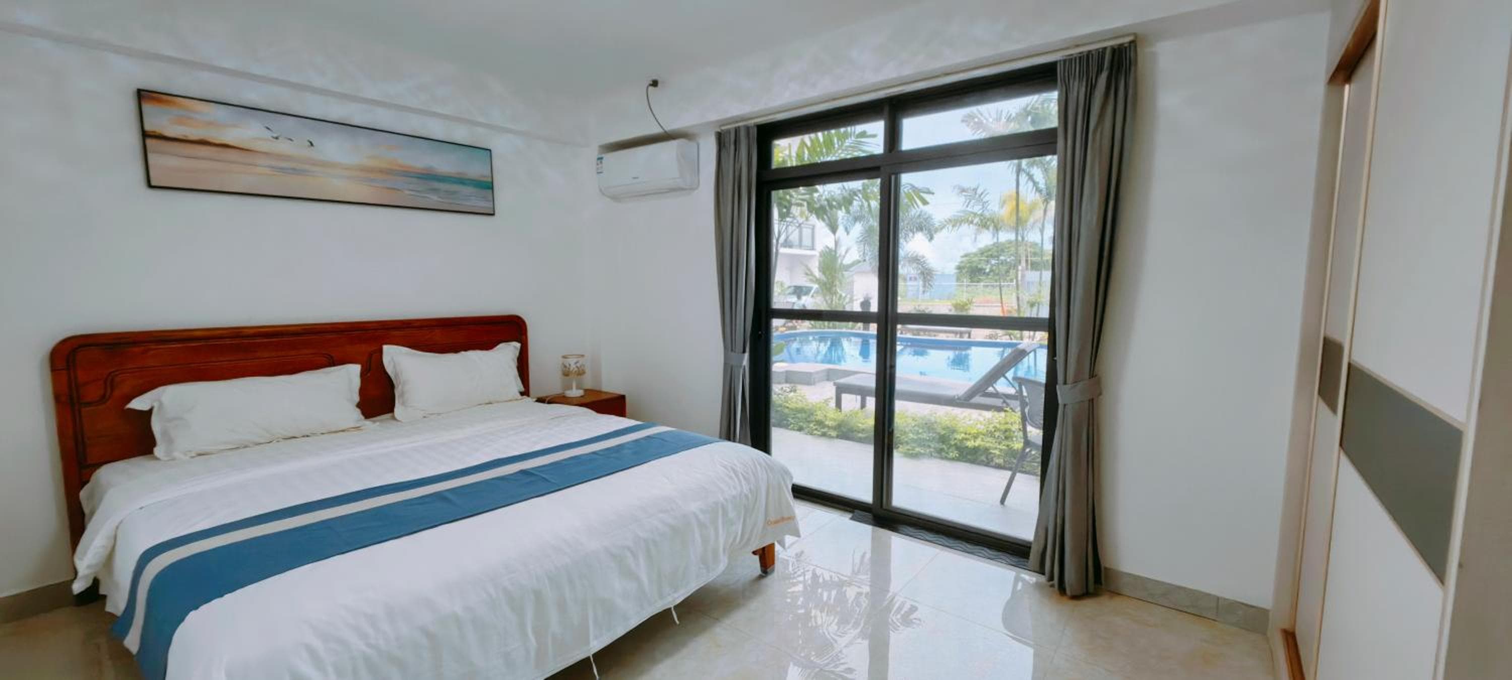 Apartment with Garden View at Ocean Breeze Apartment Hotel