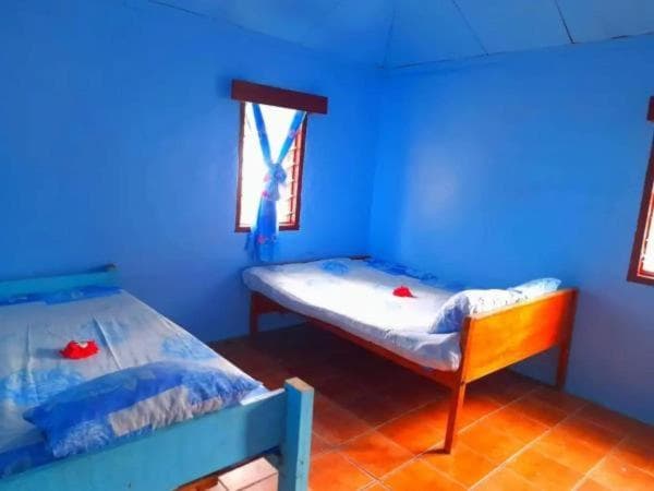8-Bed Mixed Dormitory Room at Mana Lagoon Backpackers