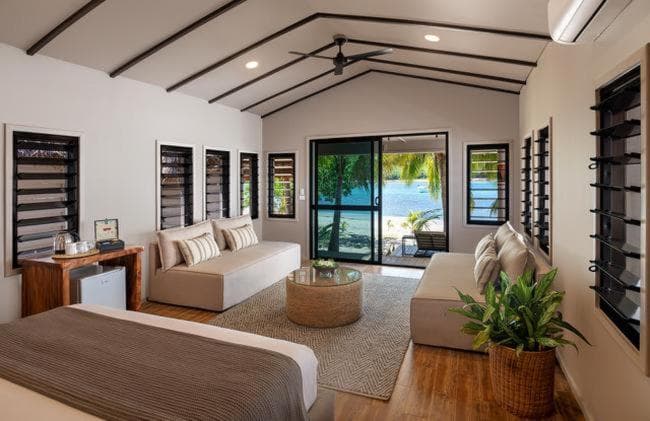 Sunrise Beachfront Villa - Adults Only - 16 years+ at Mantaray Island Resort