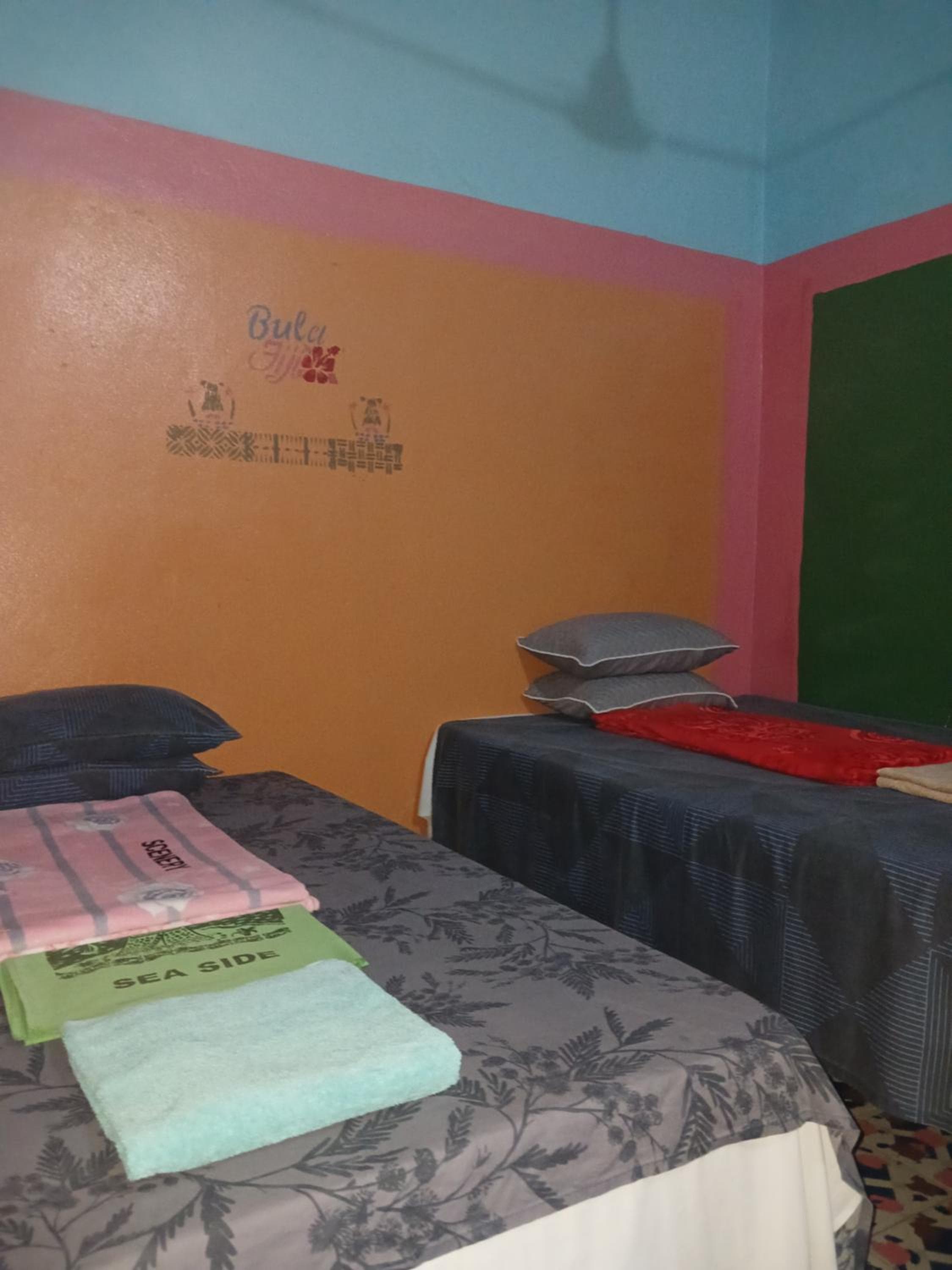 Double Room with Private Bathroom at SeaSide HomeStay and Airport Shuttle
