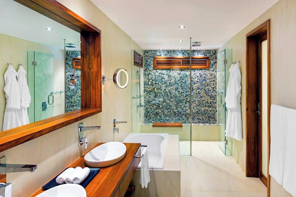 Westin, Studio, 1 King Bed, Pool View at The Westin Fiji Golf Resort & Spa