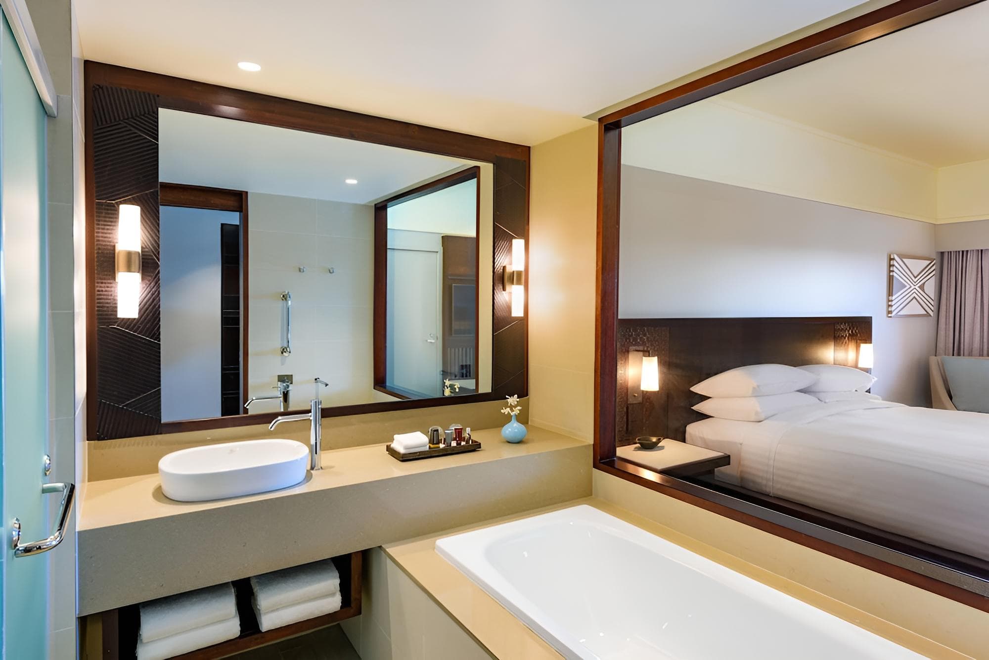 Room, 1 King Bed, Non Smoking, Lagoon View (Balcony) at Fiji Marriott Resort Momi Bay