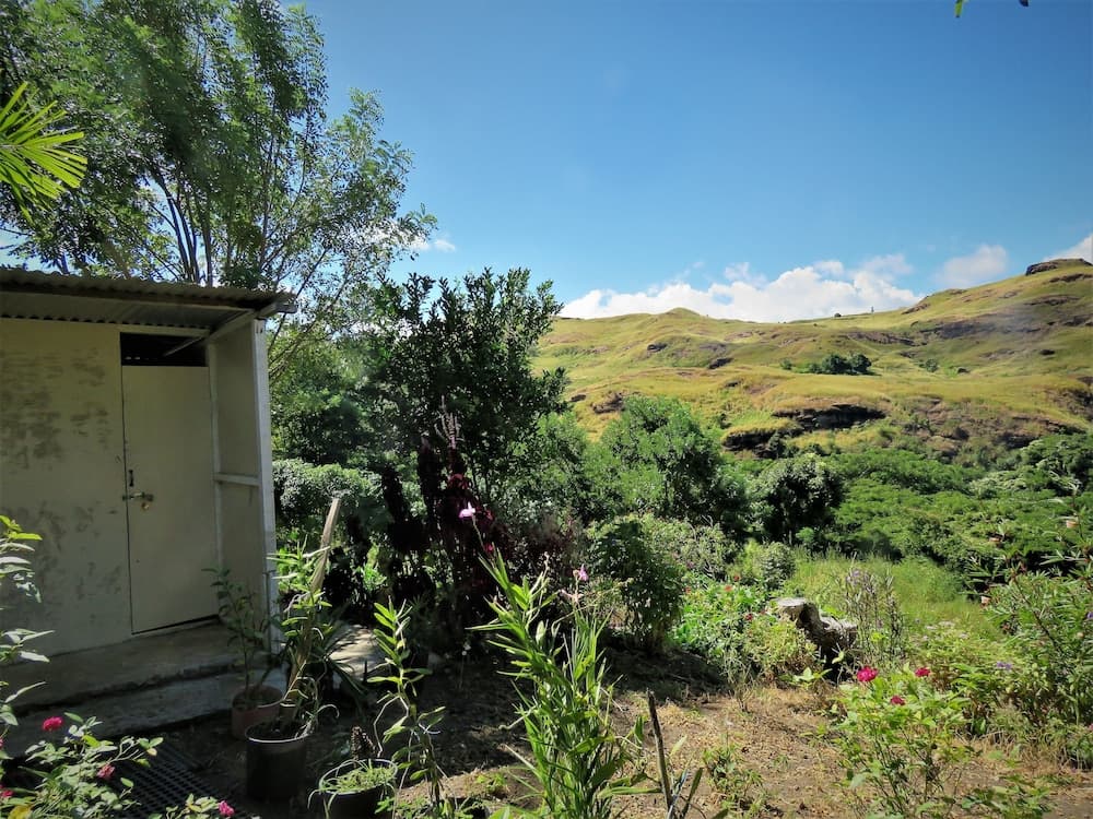 Family Room, Shared Bathroom at Mountain Oasis Farm Stay