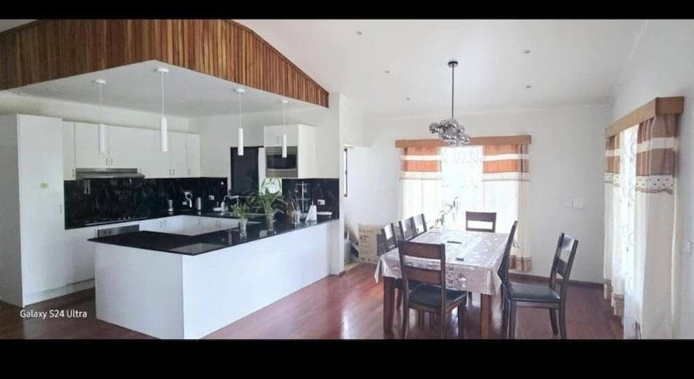 Luxury Suite, Mountain View at Bulla Villas & Suites